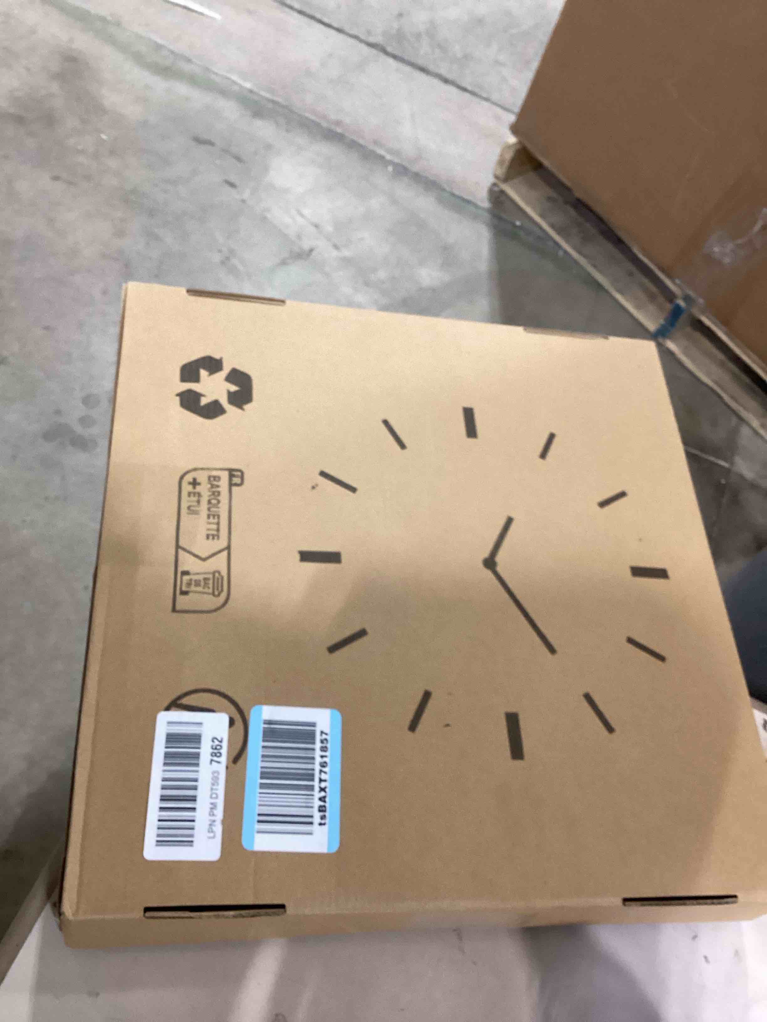 https://s3.amazonaws.com/lotting-images-prod/bidfta/BRN1840304_1743794113417.jpeg