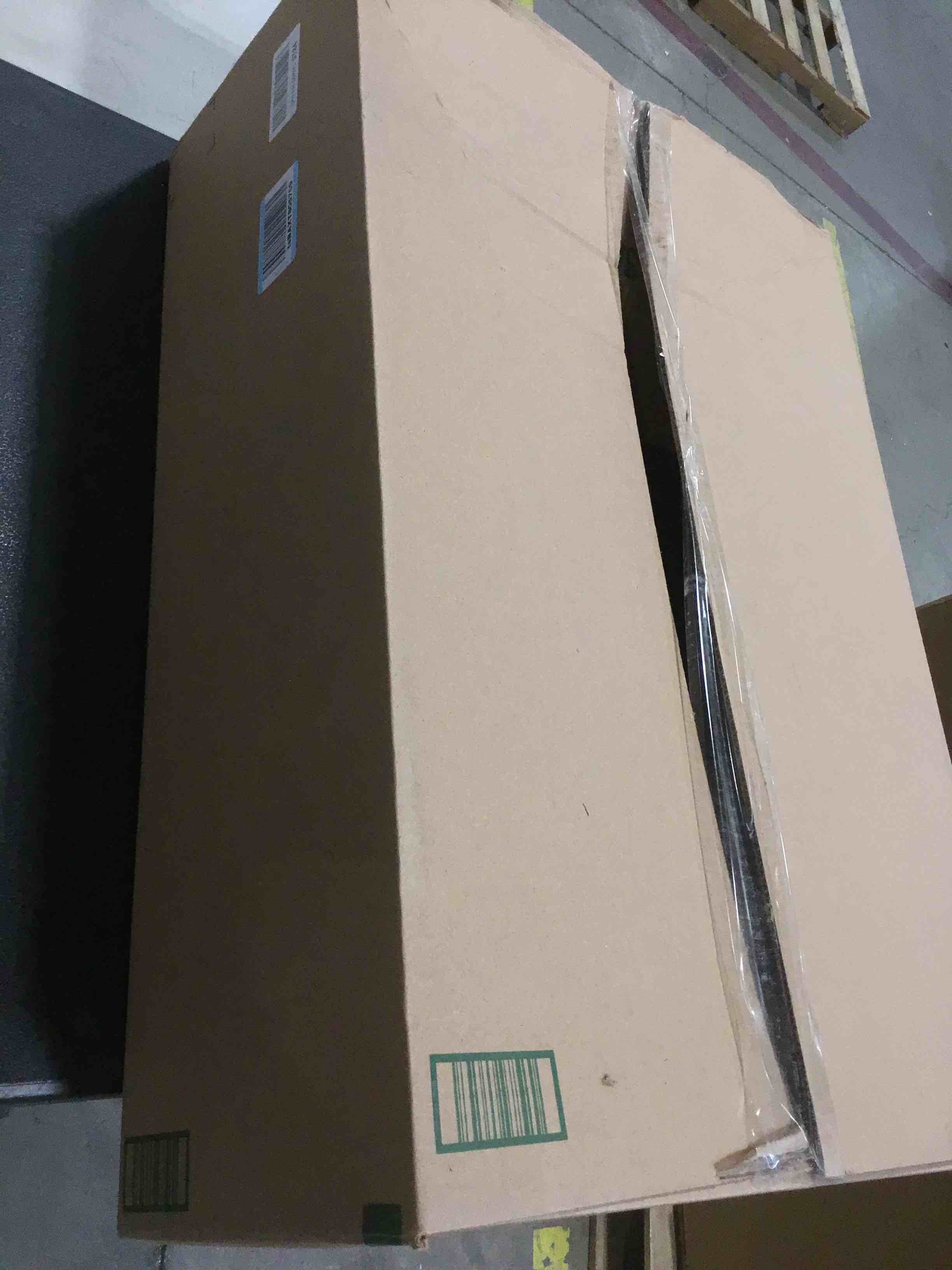 https://s3.amazonaws.com/lotting-images-prod/bidfta/BRN1843826_1744130410062.jpeg