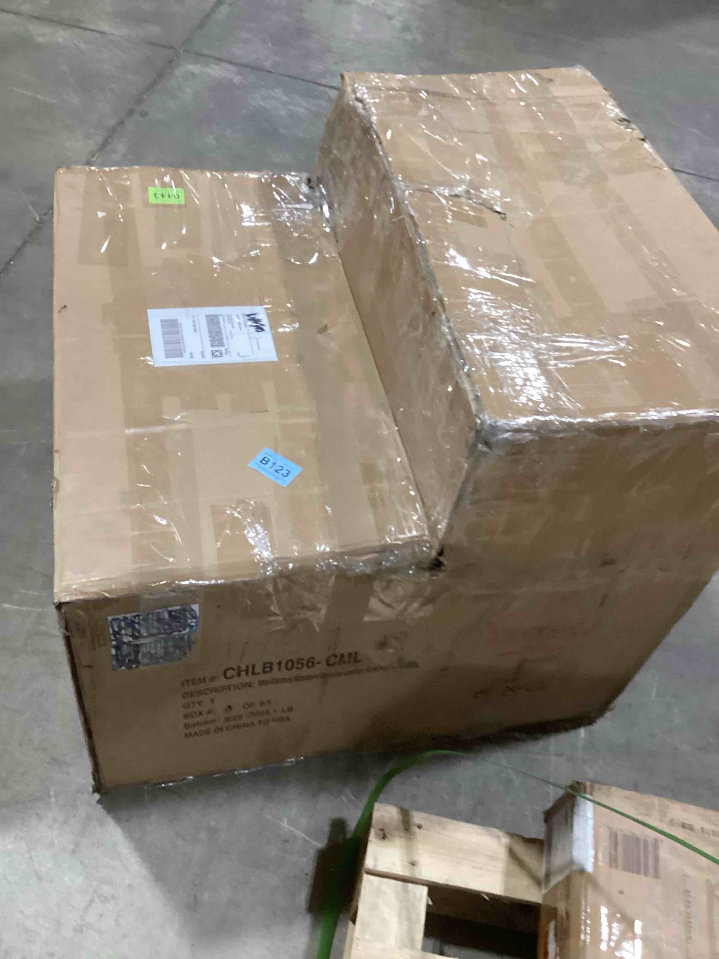 https://s3.amazonaws.com/lotting-images-prod/bidfta/BRN1844113_1744630685112.jpeg
