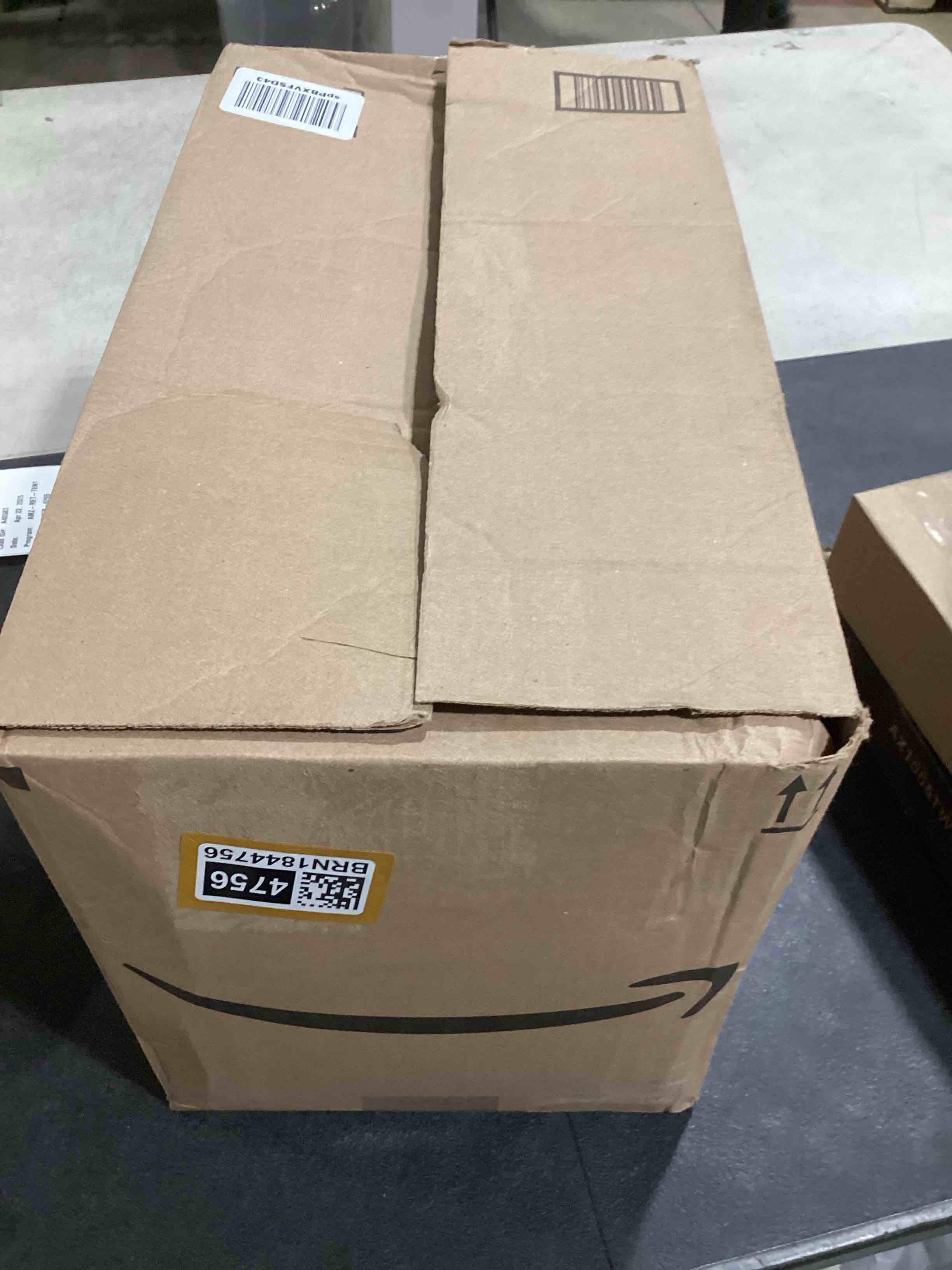 https://s3.amazonaws.com/lotting-images-prod/bidfta/BRN1844756_1745409208706.jpeg