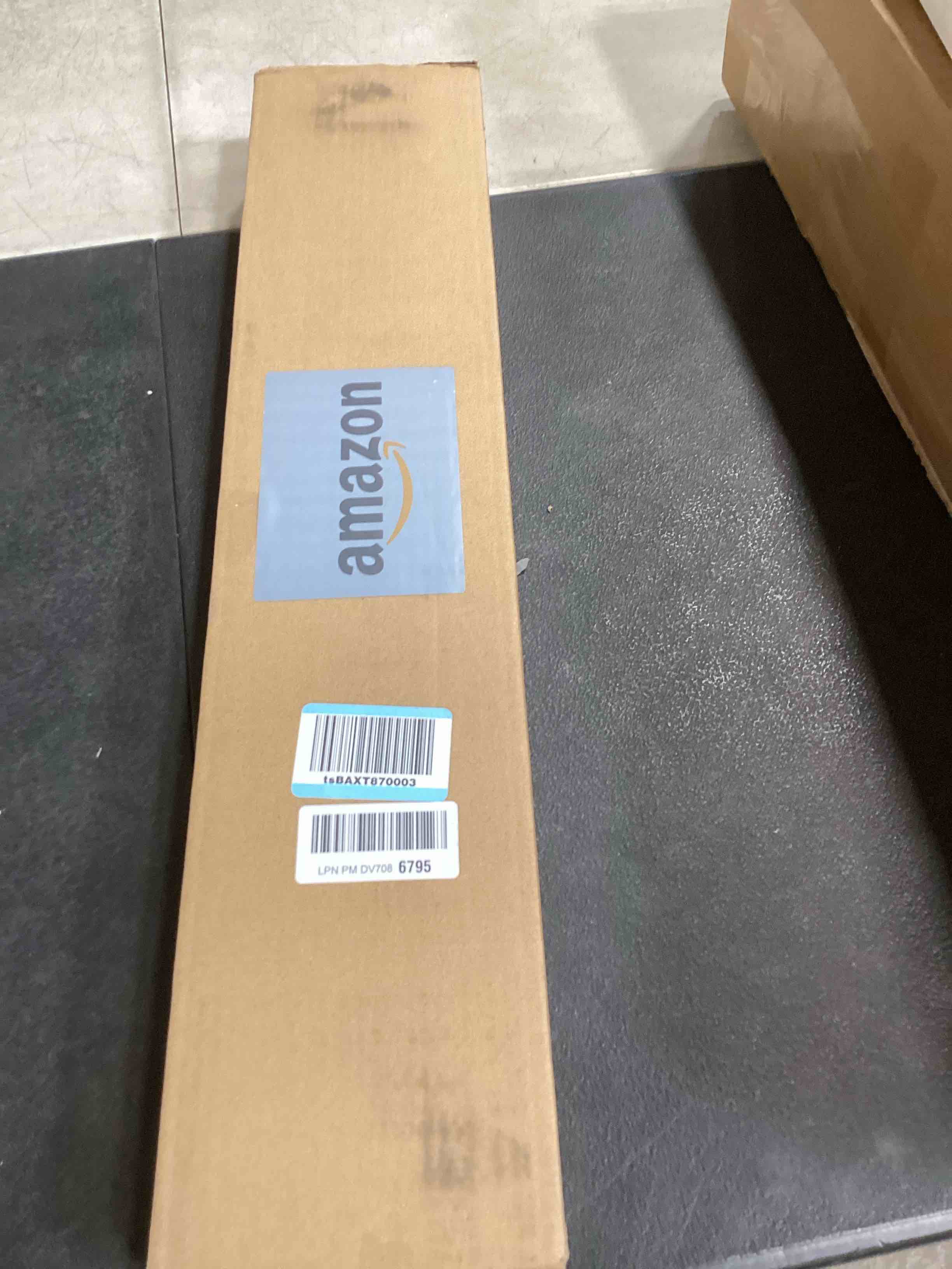 https://s3.amazonaws.com/lotting-images-prod/bidfta/BRN1844884_1745433765361.jpeg