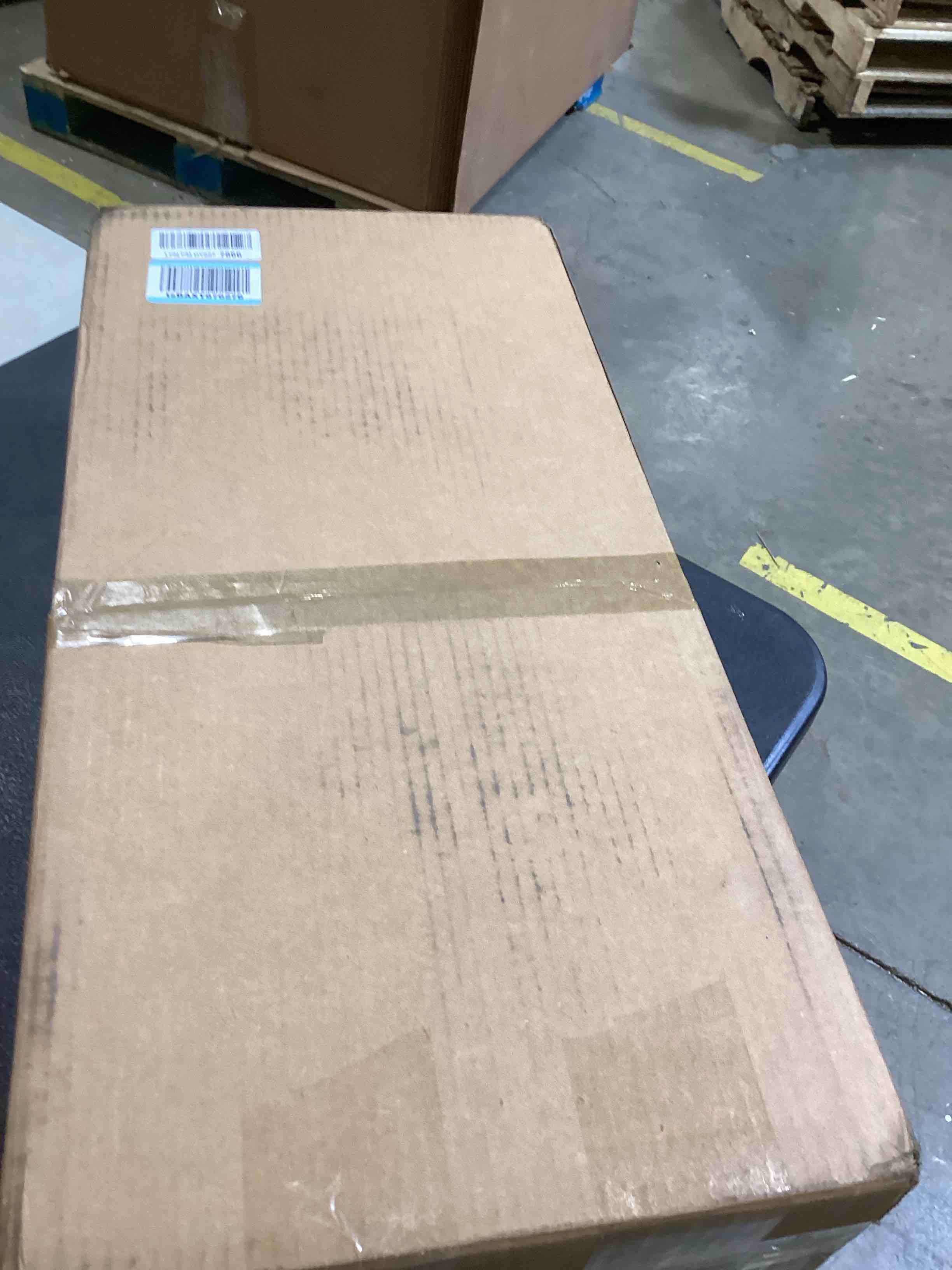 https://s3.amazonaws.com/lotting-images-prod/bidfta/BRN1845250_1746043827164.jpeg