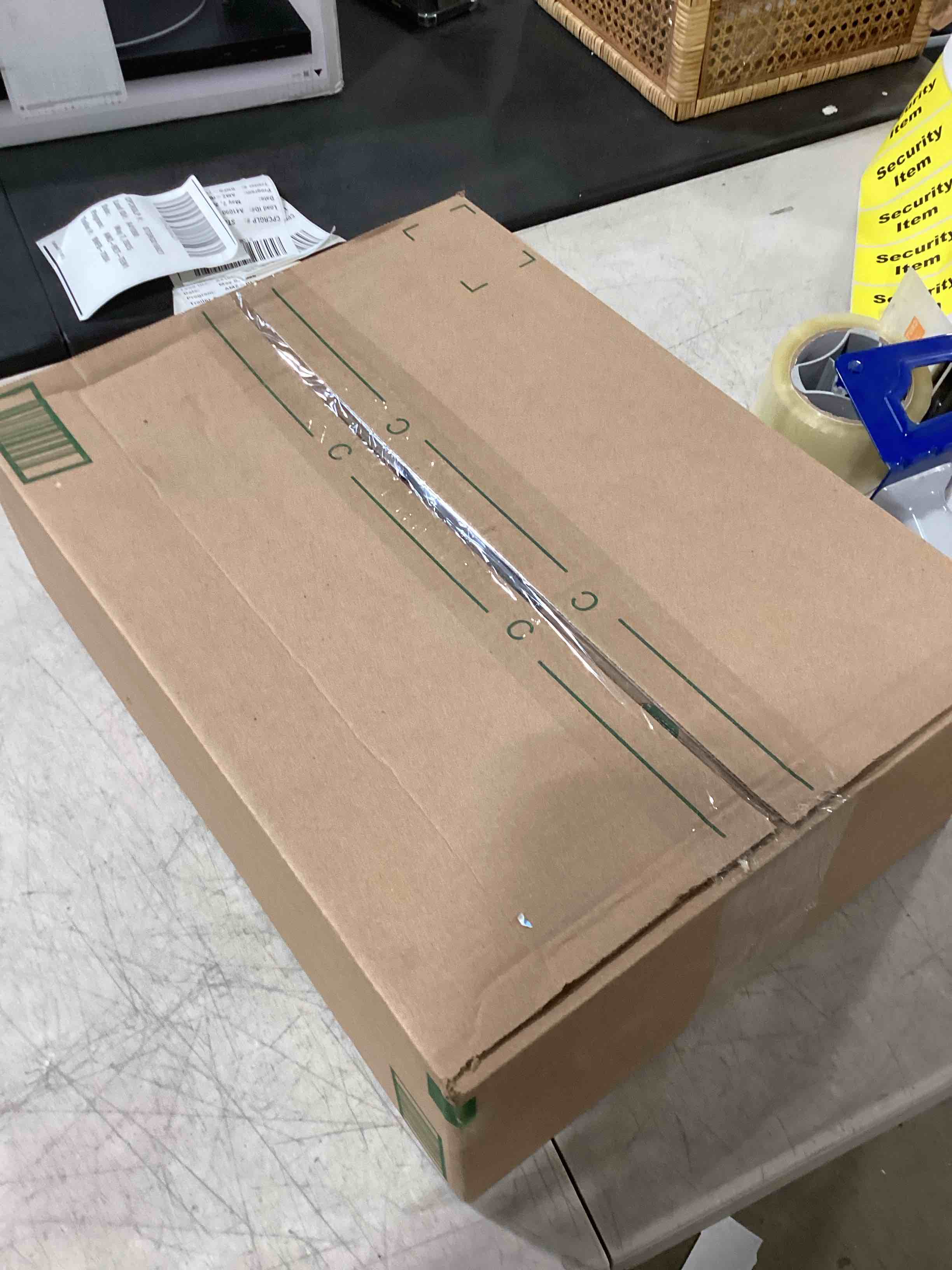 https://s3.amazonaws.com/lotting-images-prod/bidfta/BRN1845667_1746711612254.jpeg