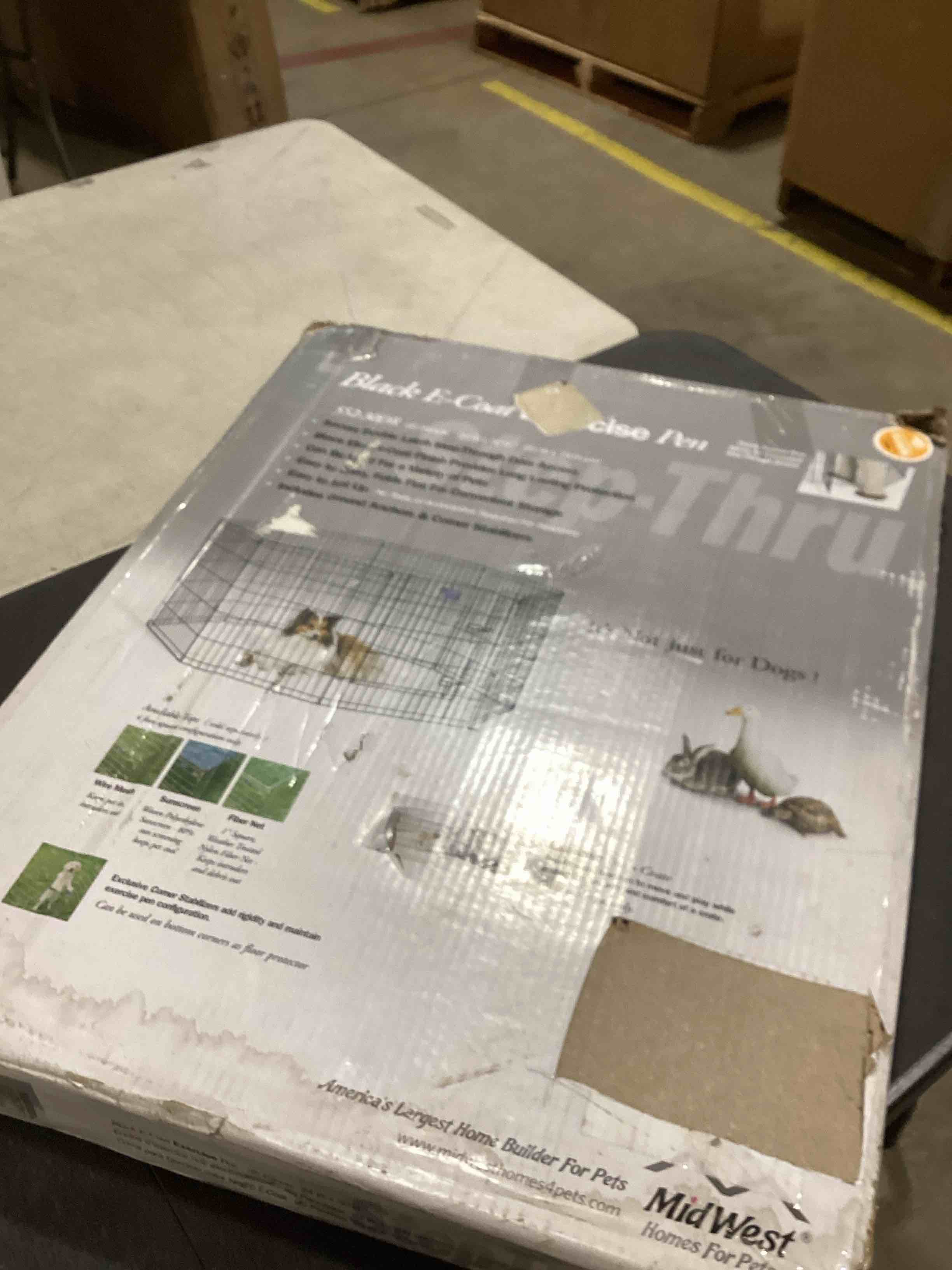 https://s3.amazonaws.com/lotting-images-prod/bidfta/BRN1845754_1746792800593.jpeg