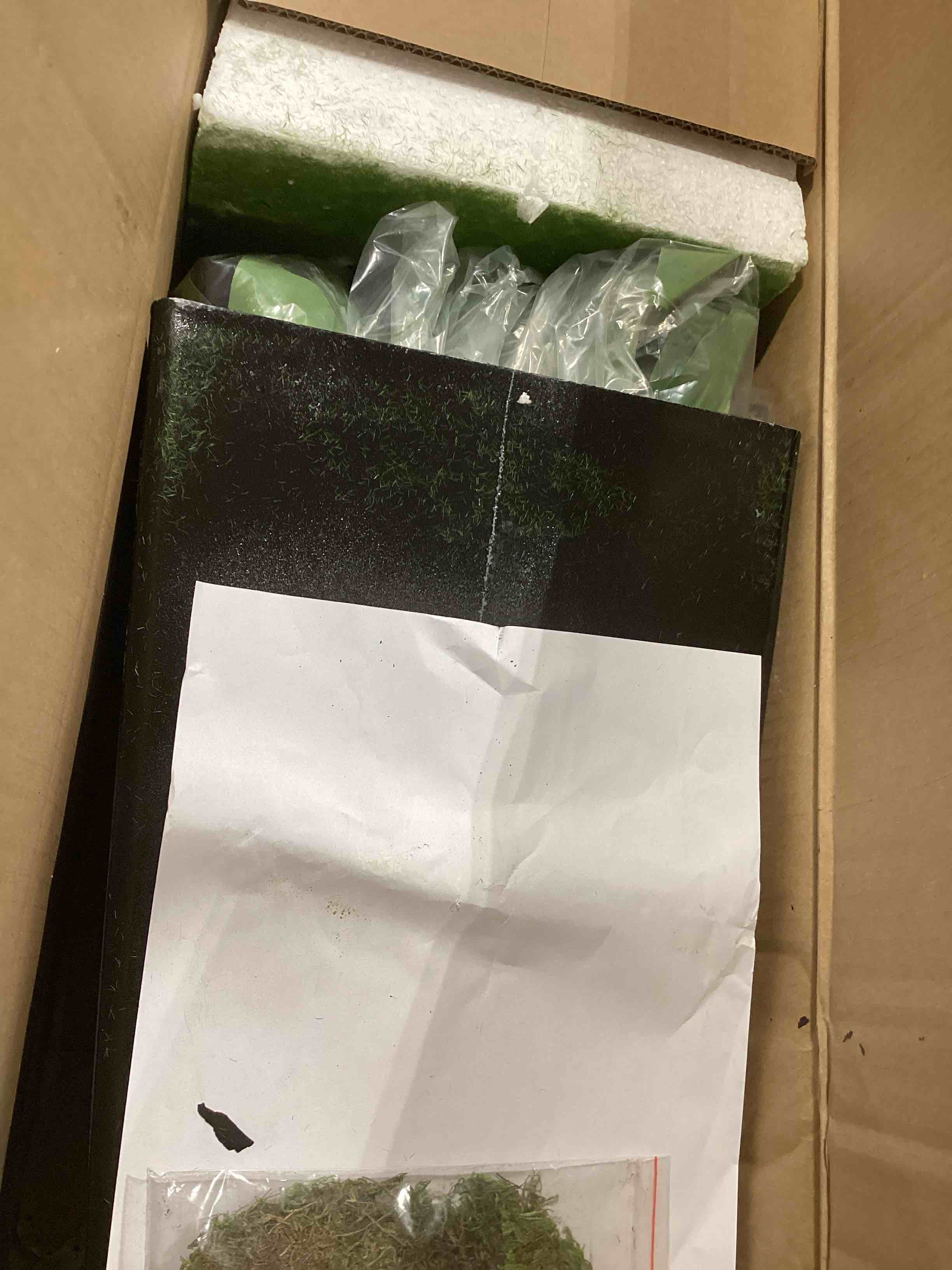 https://s3.amazonaws.com/lotting-images-prod/bidfta/BRN1845914_1747161344830.jpeg