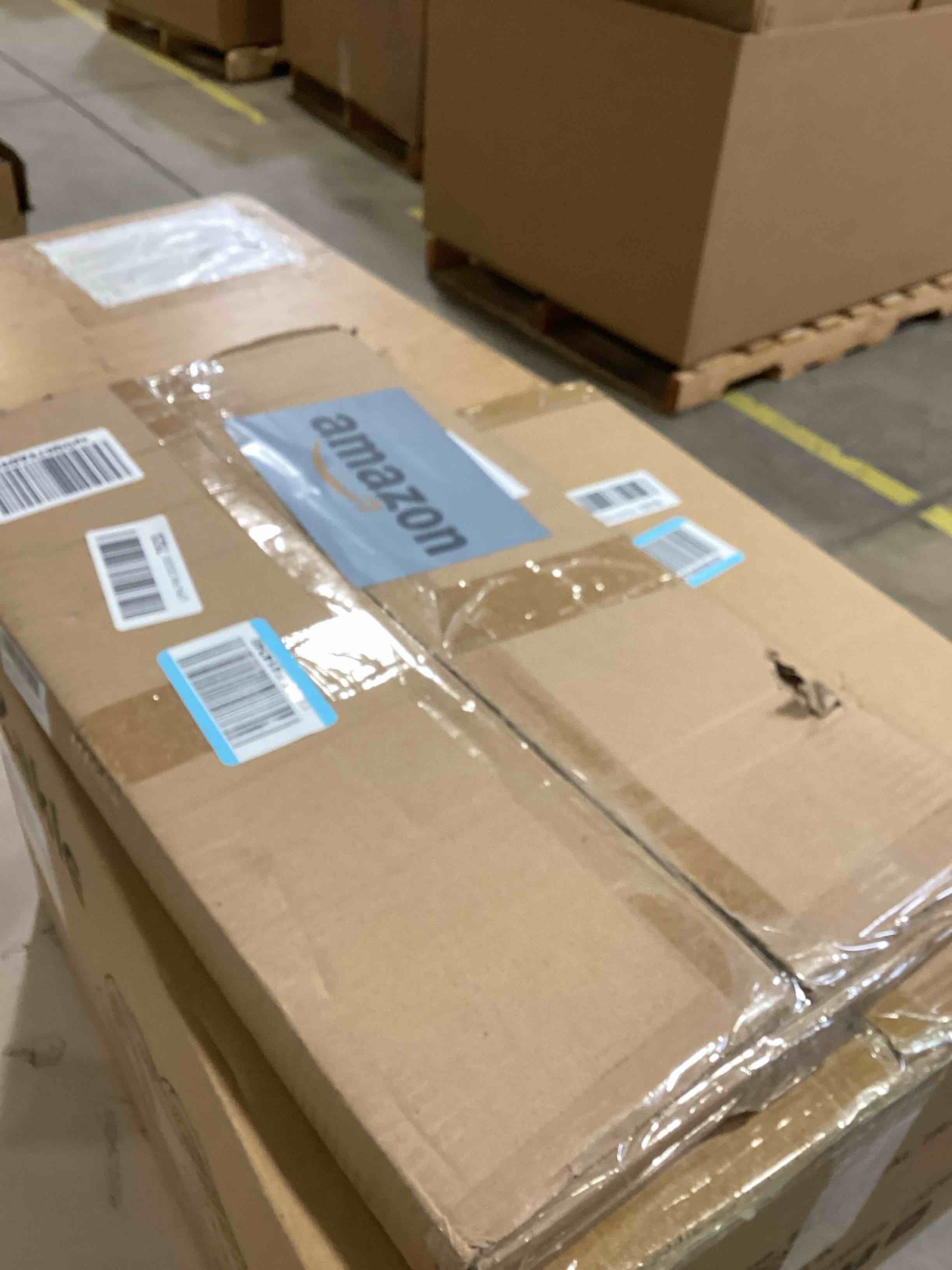 https://s3.amazonaws.com/lotting-images-prod/bidfta/BRN1846602_1745502602317.jpeg