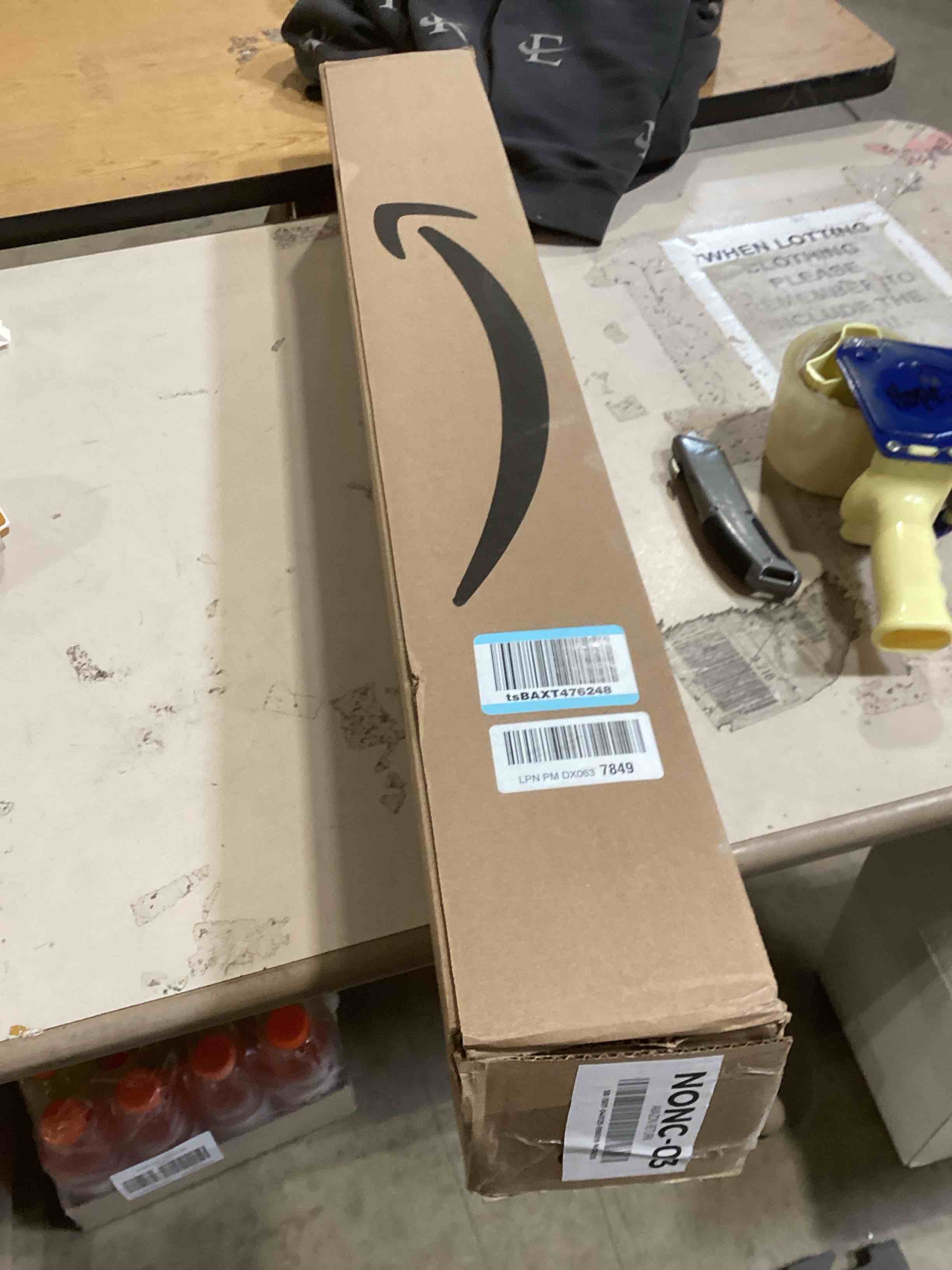 https://s3.amazonaws.com/lotting-images-prod/bidfta/BRN1847188_1746032617235.jpeg