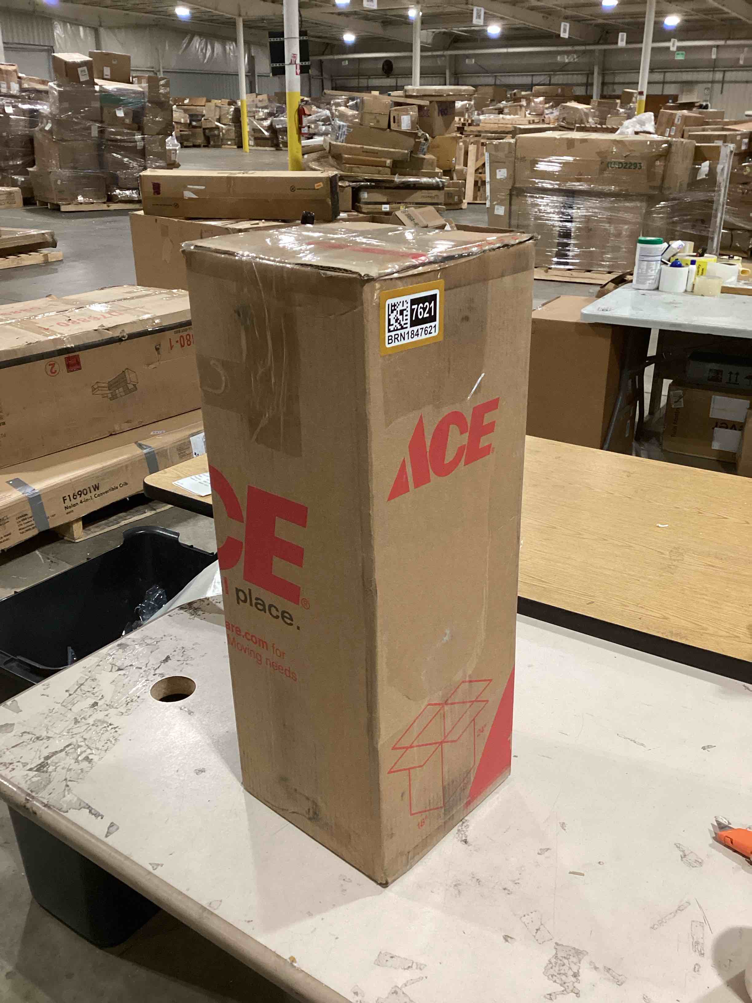 https://s3.amazonaws.com/lotting-images-prod/bidfta/BRN1847621_1746275637413.jpeg