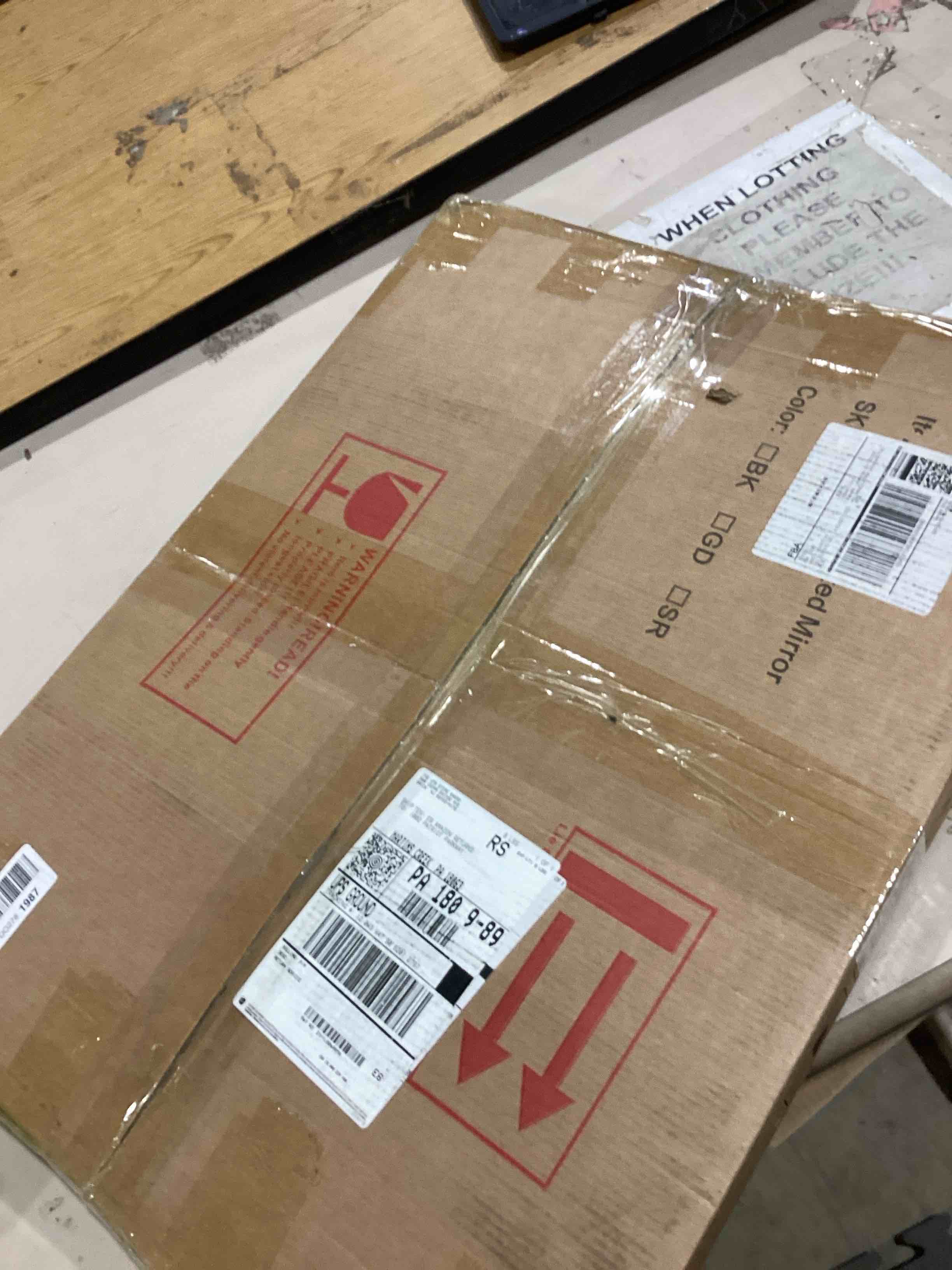 https://s3.amazonaws.com/lotting-images-prod/bidfta/BRN1847712_1746444776963.jpeg