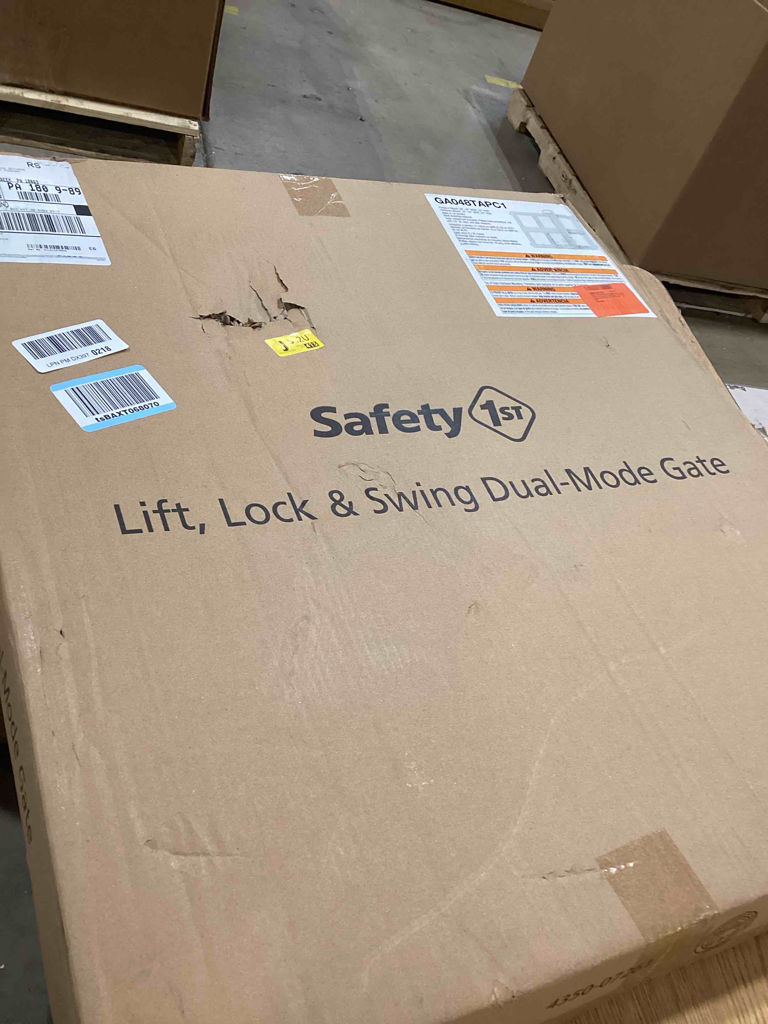 https://s3.amazonaws.com/lotting-images-prod/bidfta/BRN1847820_1746532479903.jpeg