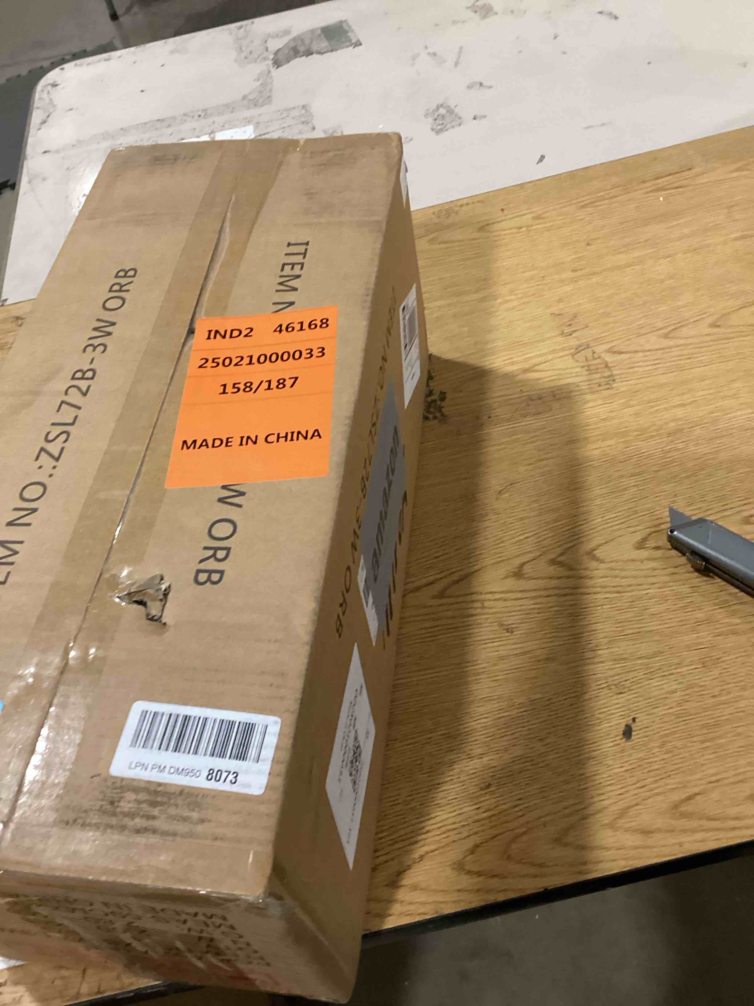 https://s3.amazonaws.com/lotting-images-prod/bidfta/BRN1847830_1746533296408.jpeg