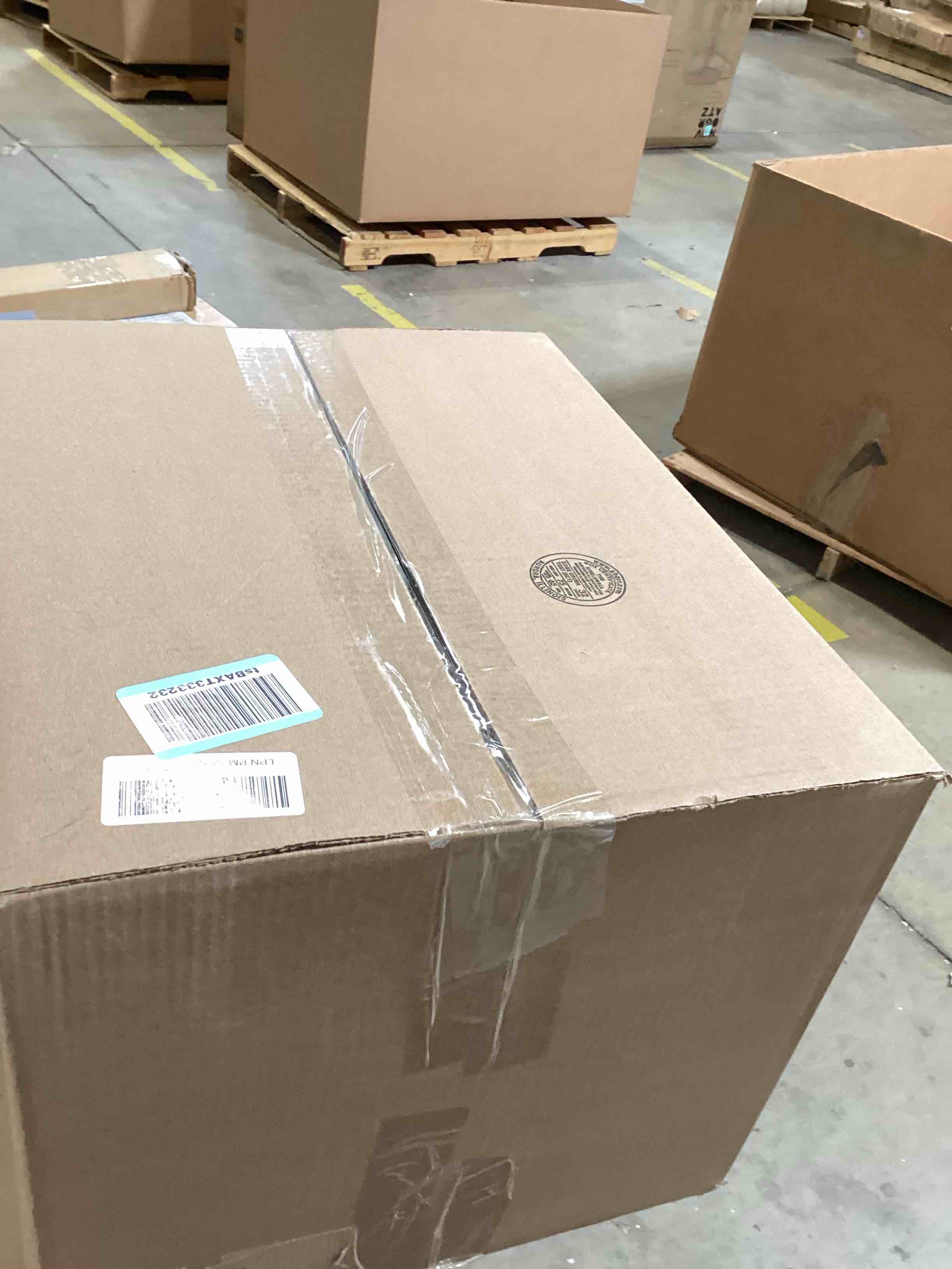 https://s3.amazonaws.com/lotting-images-prod/bidfta/BRN1848084_1746645952035.jpeg
