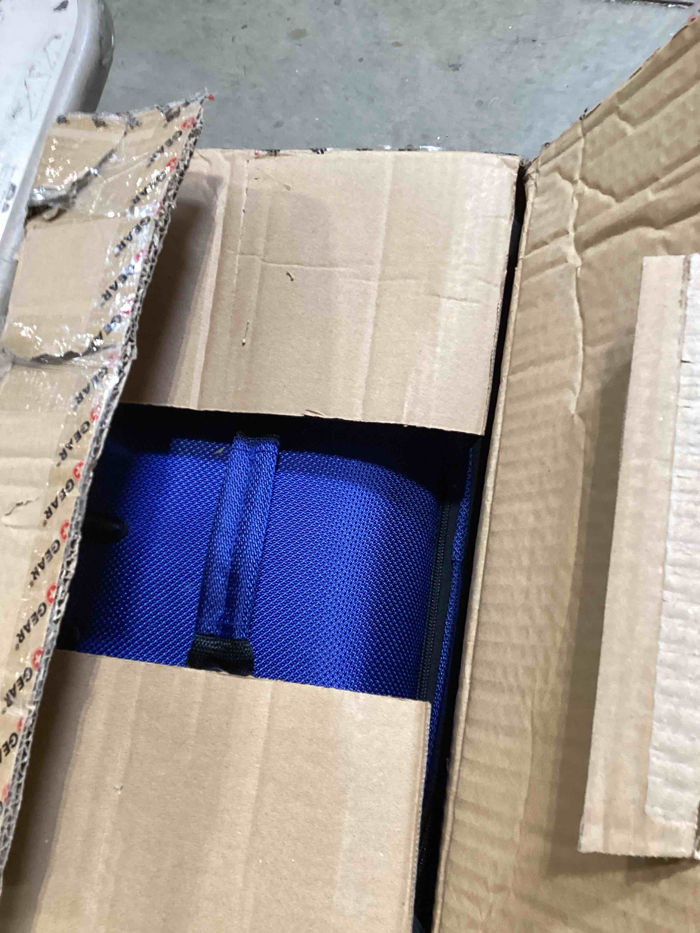 https://s3.amazonaws.com/lotting-images-prod/bidfta/BRN1848506_1746809332254.jpeg