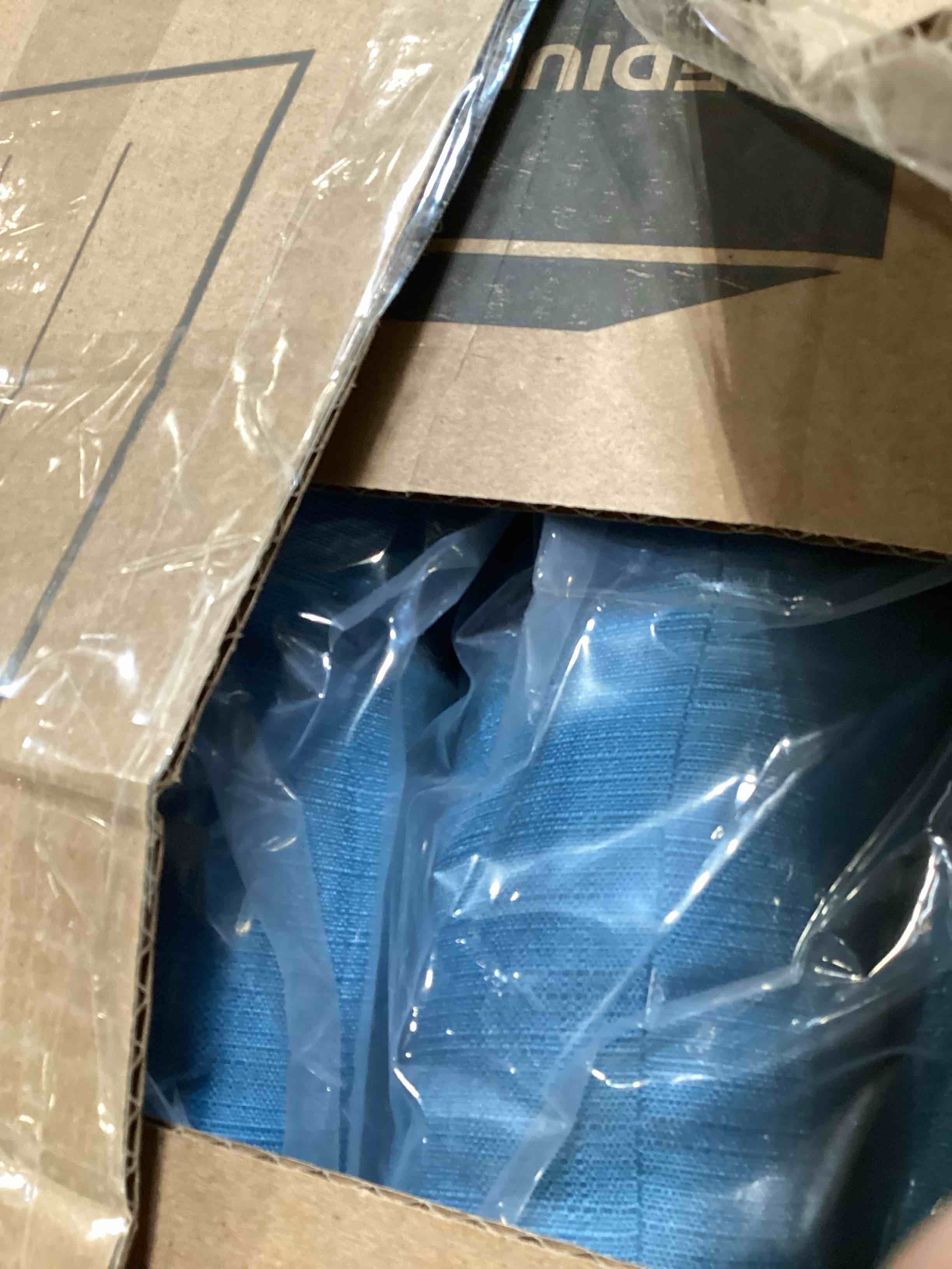 https://s3.amazonaws.com/lotting-images-prod/bidfta/BRN1848581_1746817147301.jpeg
