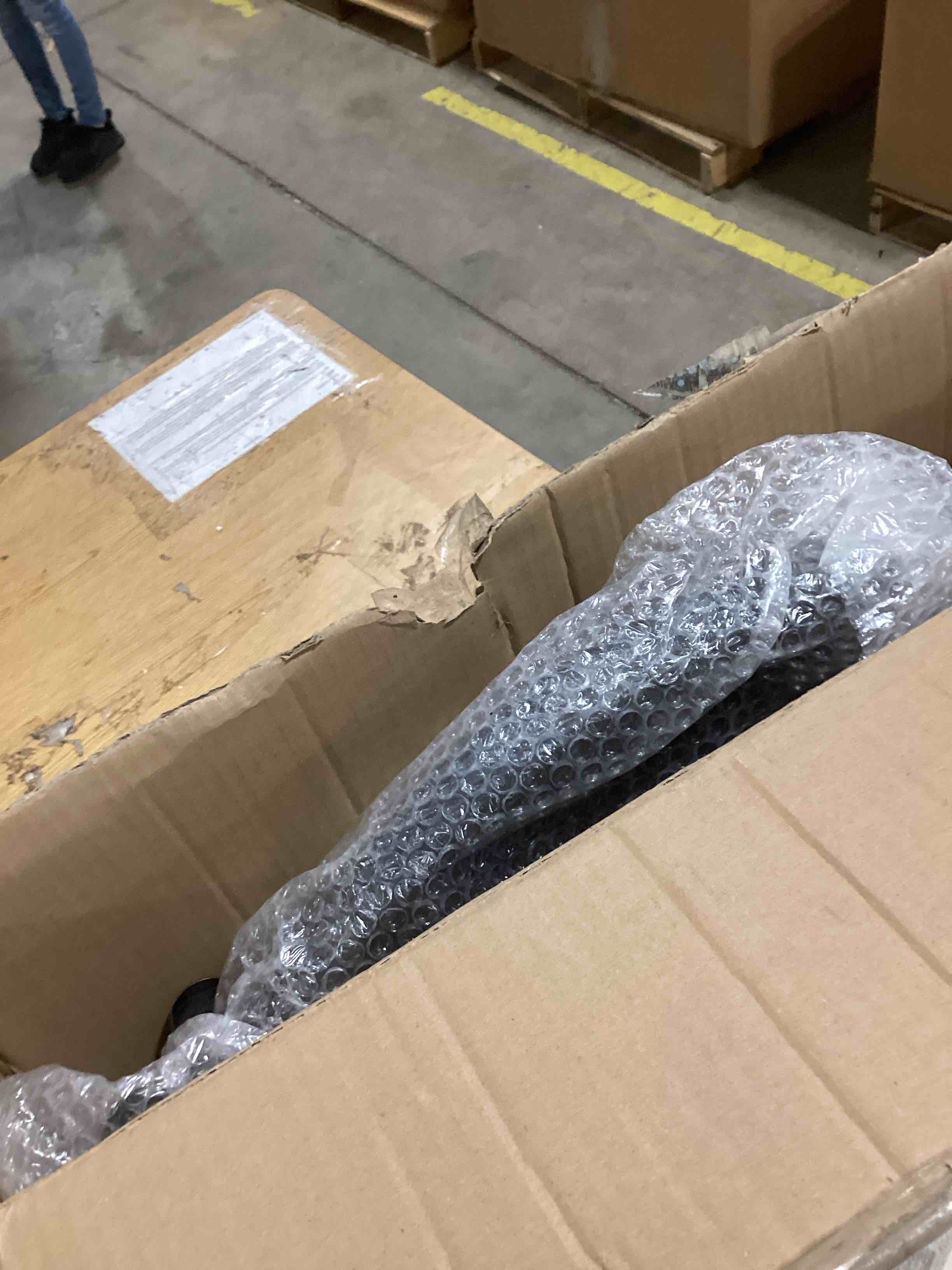 https://s3.amazonaws.com/lotting-images-prod/bidfta/BRN1848841_1747136944764.jpeg