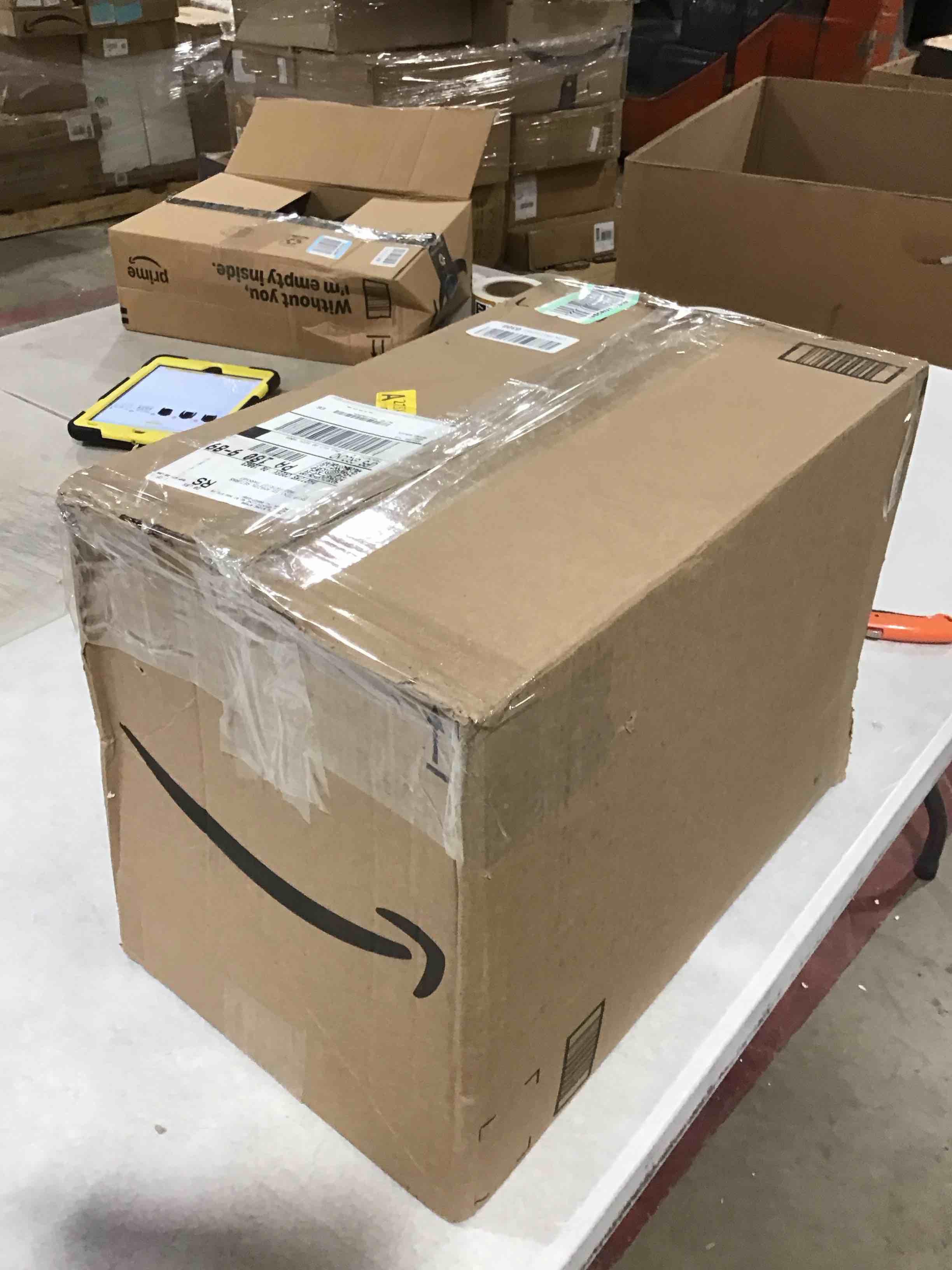 https://s3.amazonaws.com/lotting-images-prod/bidfta/BRN1850076_1746622045722.jpeg