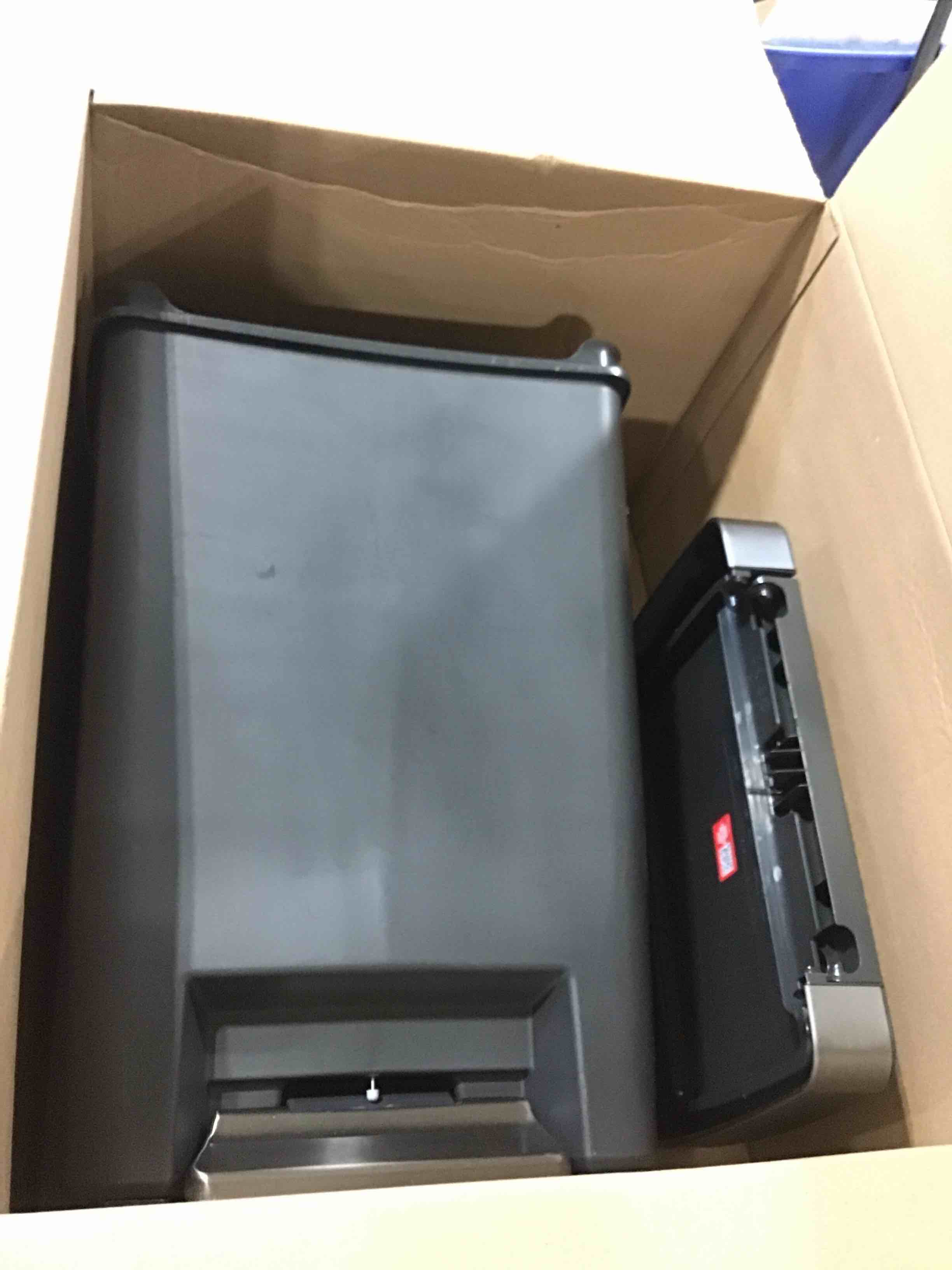 https://s3.amazonaws.com/lotting-images-prod/bidfta/BRN1850091_1746625499096.jpeg