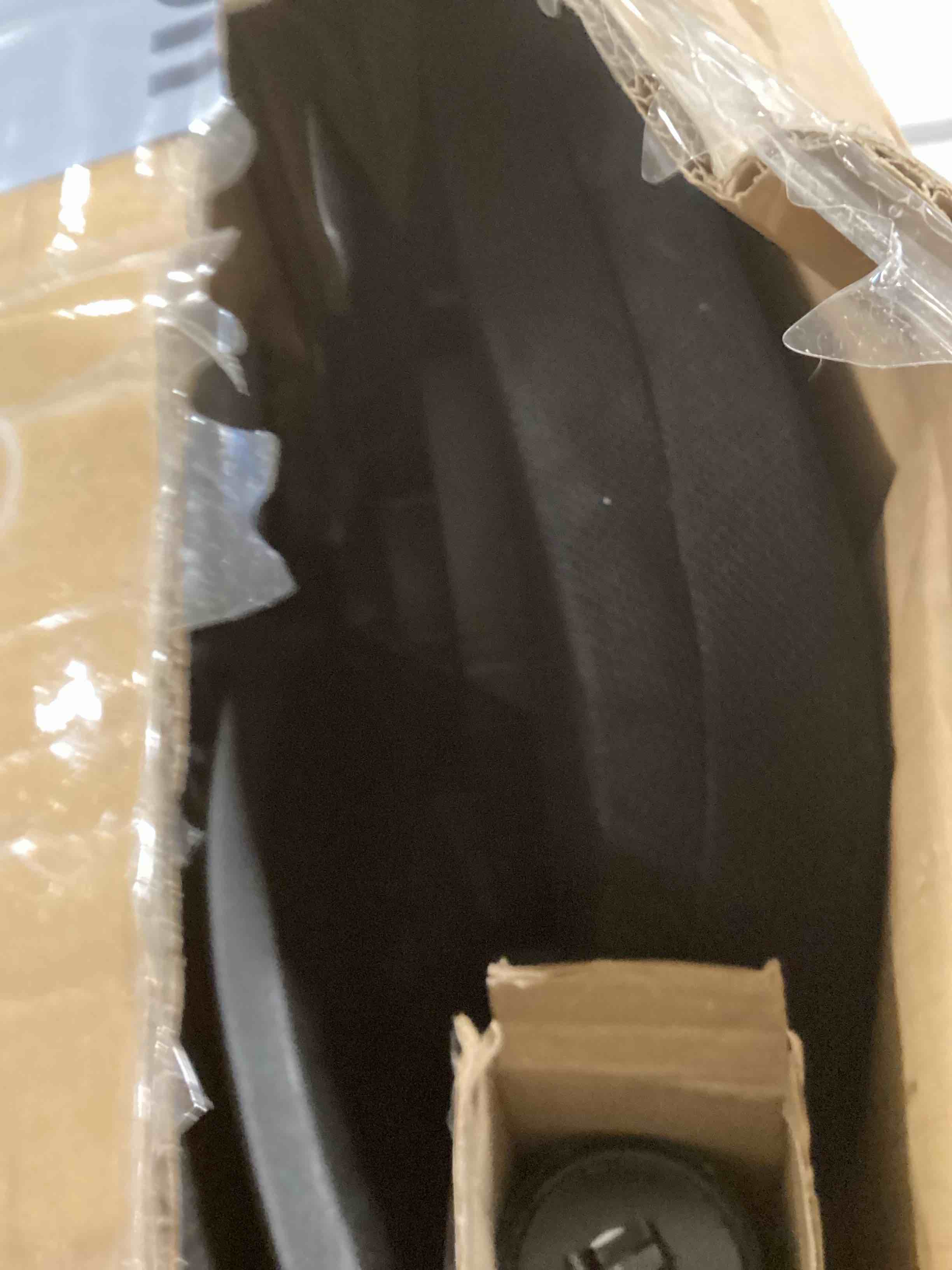 https://s3.amazonaws.com/lotting-images-prod/bidfta/BRN1850318_1746711096178.jpeg