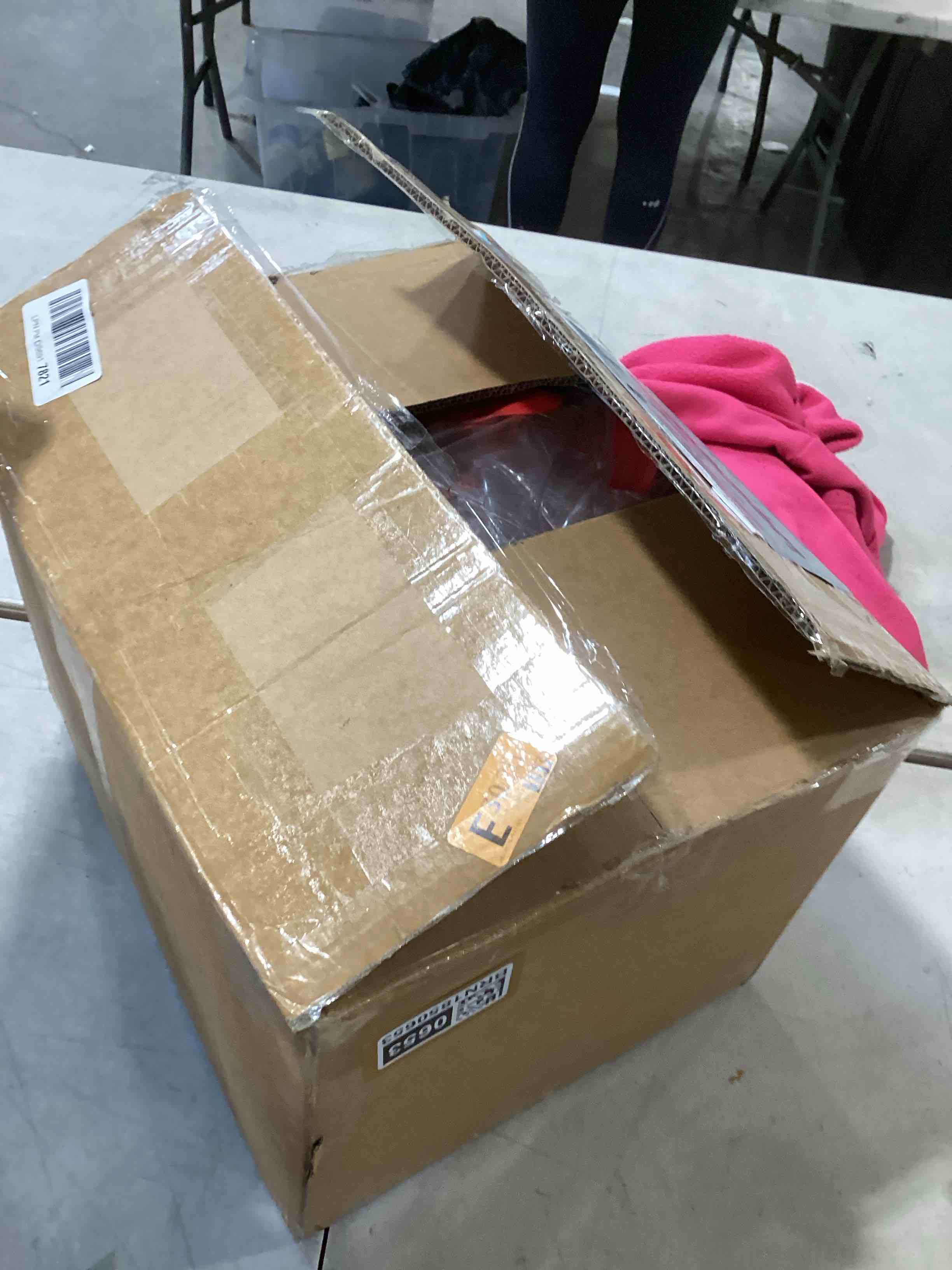 https://s3.amazonaws.com/lotting-images-prod/bidfta/BRN1850653_1746810938365.jpeg