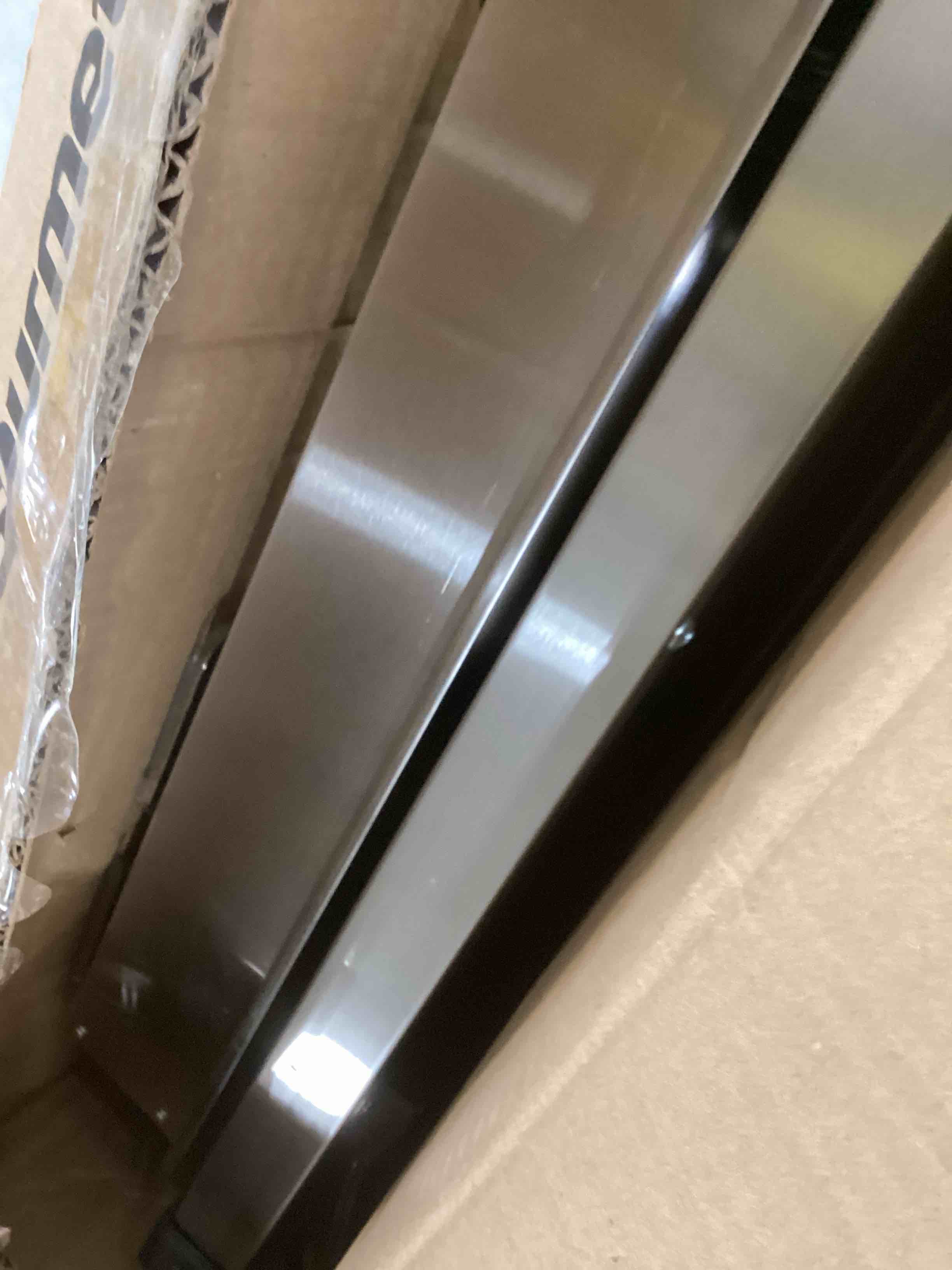 https://s3.amazonaws.com/lotting-images-prod/bidfta/BRN1850713_1746817056315.jpeg