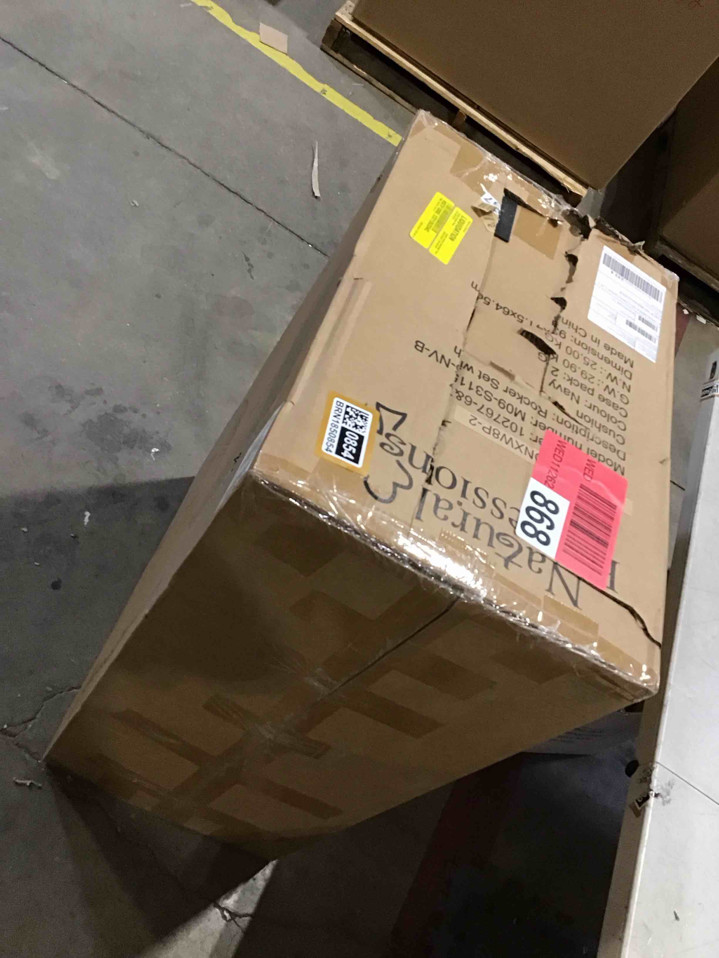 https://s3.amazonaws.com/lotting-images-prod/bidfta/BRN1850854_1747058739906.jpeg