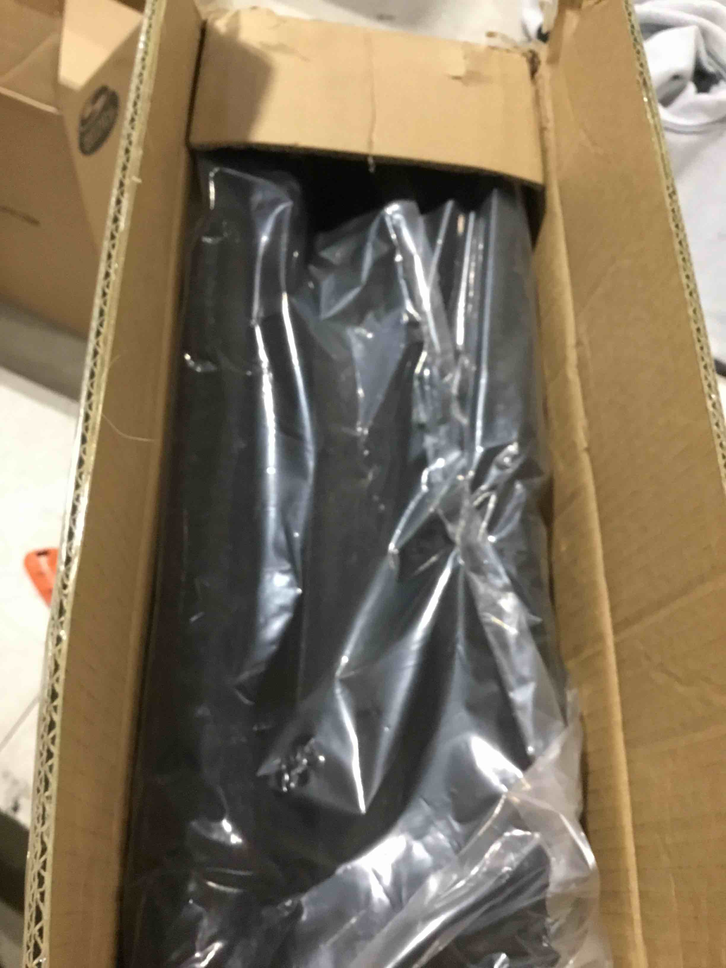 https://s3.amazonaws.com/lotting-images-prod/bidfta/BRN1851197_1747224428344.jpeg