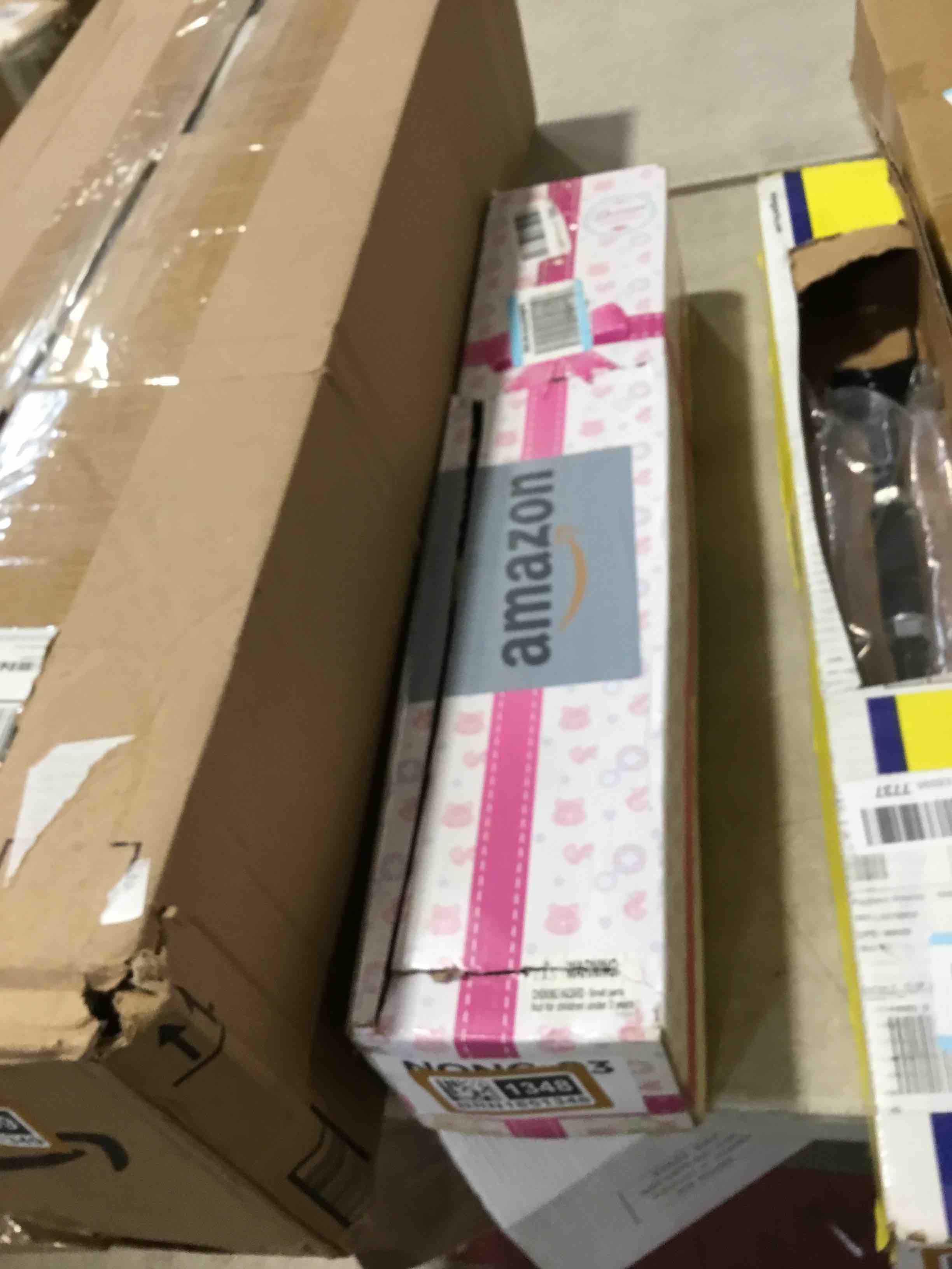 https://s3.amazonaws.com/lotting-images-prod/bidfta/BRN1851348_1747235916954.jpeg