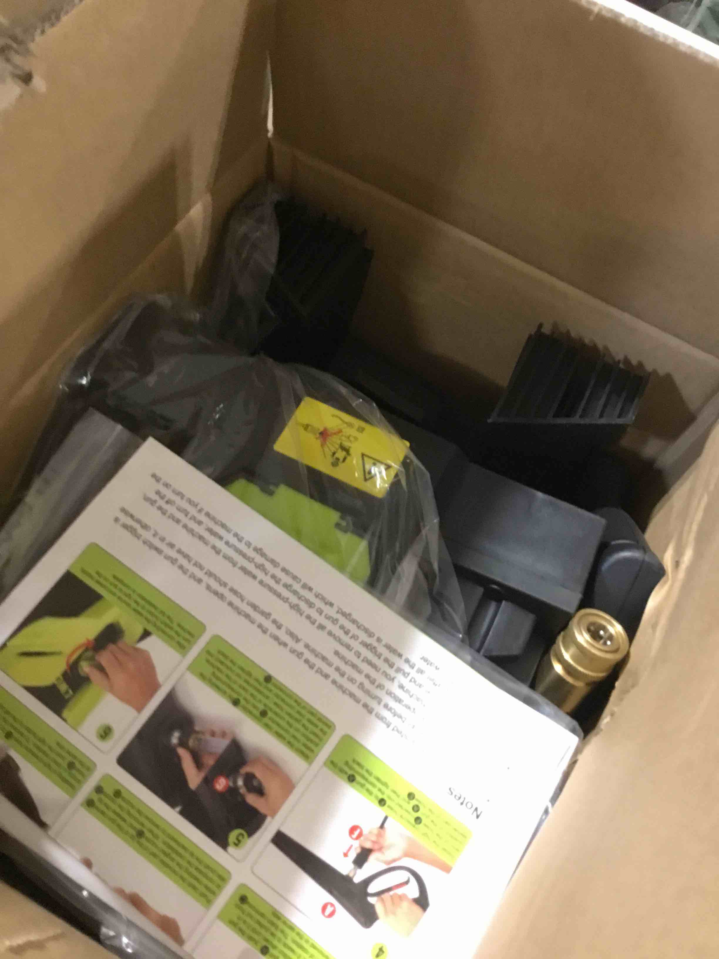 https://s3.amazonaws.com/lotting-images-prod/bidfta/BRN1851403_1747242936257.jpeg