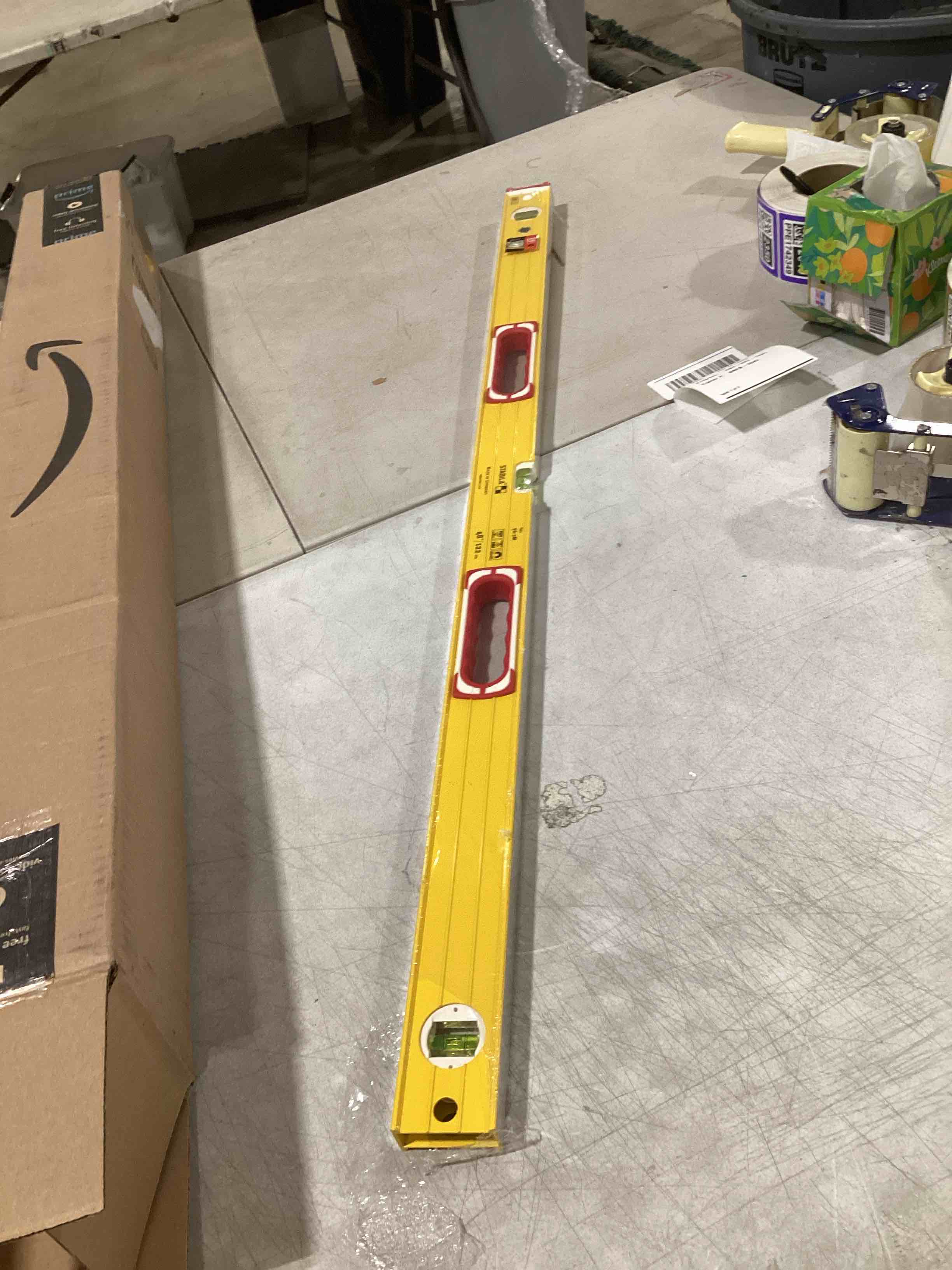 https://s3.amazonaws.com/lotting-images-prod/bidfta/BRN1852254_1745583142896.jpeg