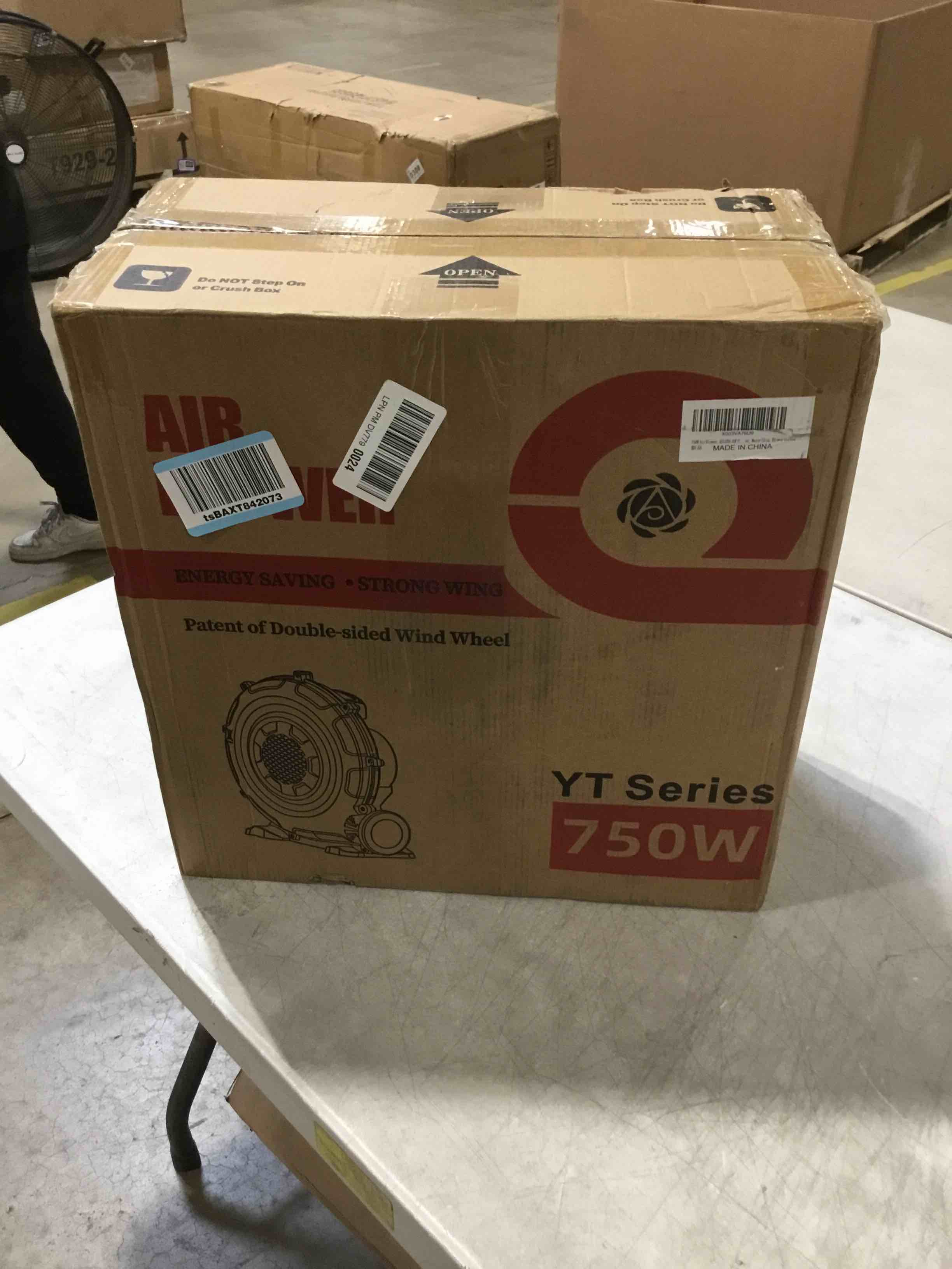 https://s3.amazonaws.com/lotting-images-prod/bidfta/BRN1852449_1745951881608.jpeg