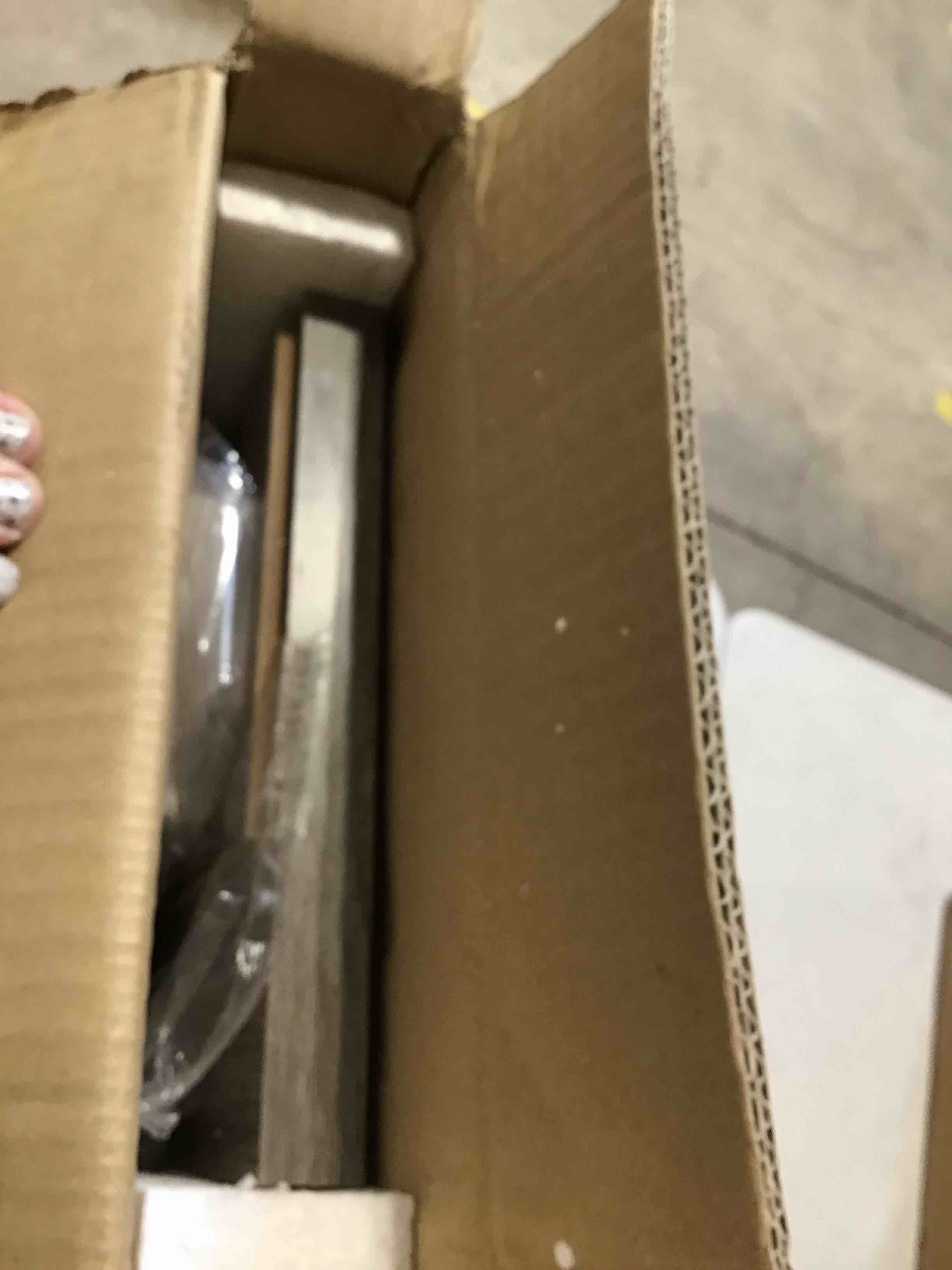 https://s3.amazonaws.com/lotting-images-prod/bidfta/BRN1853110_1746815514687.jpeg