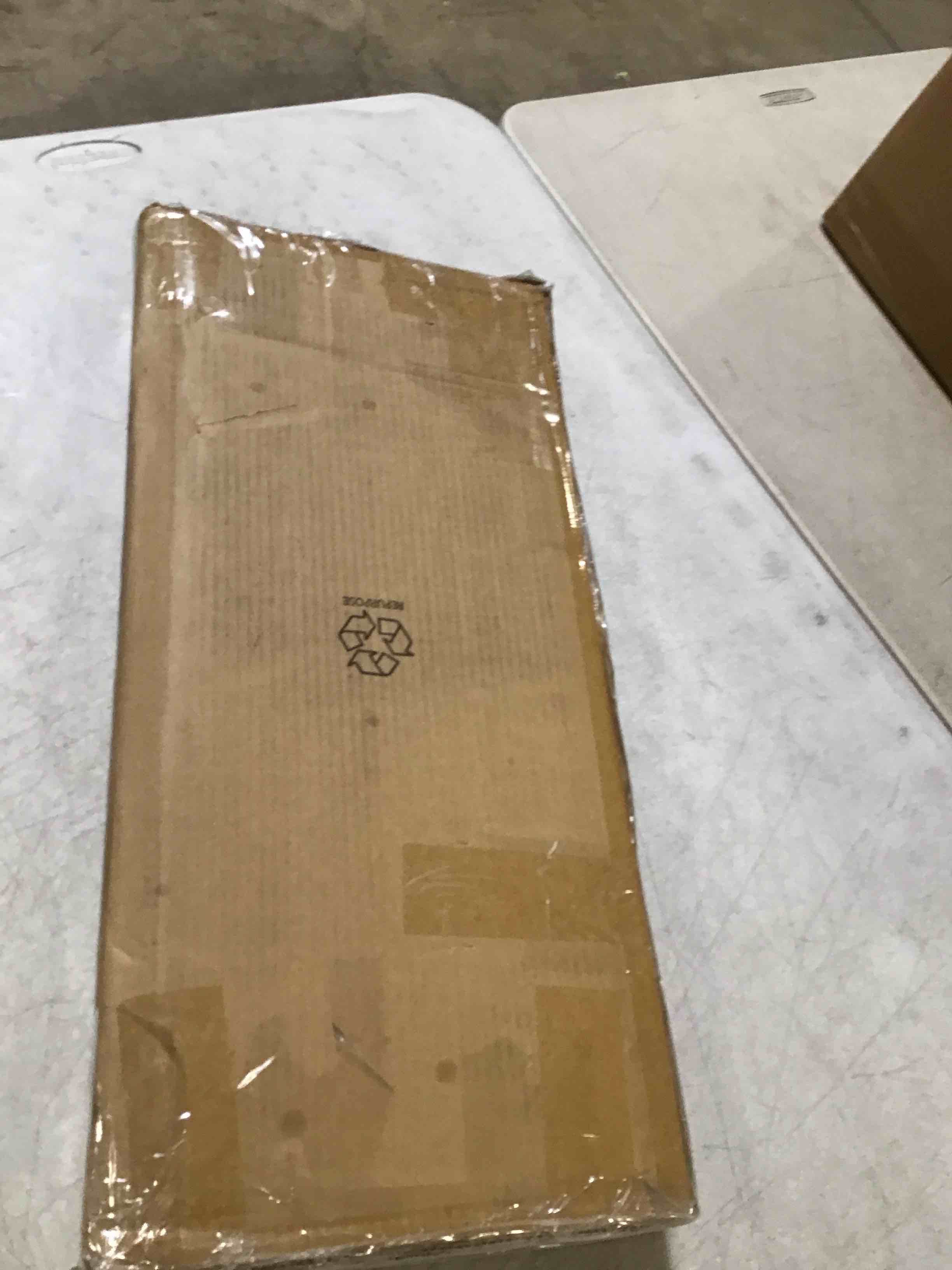 https://s3.amazonaws.com/lotting-images-prod/bidfta/BRN1853110_1746815541180.jpeg