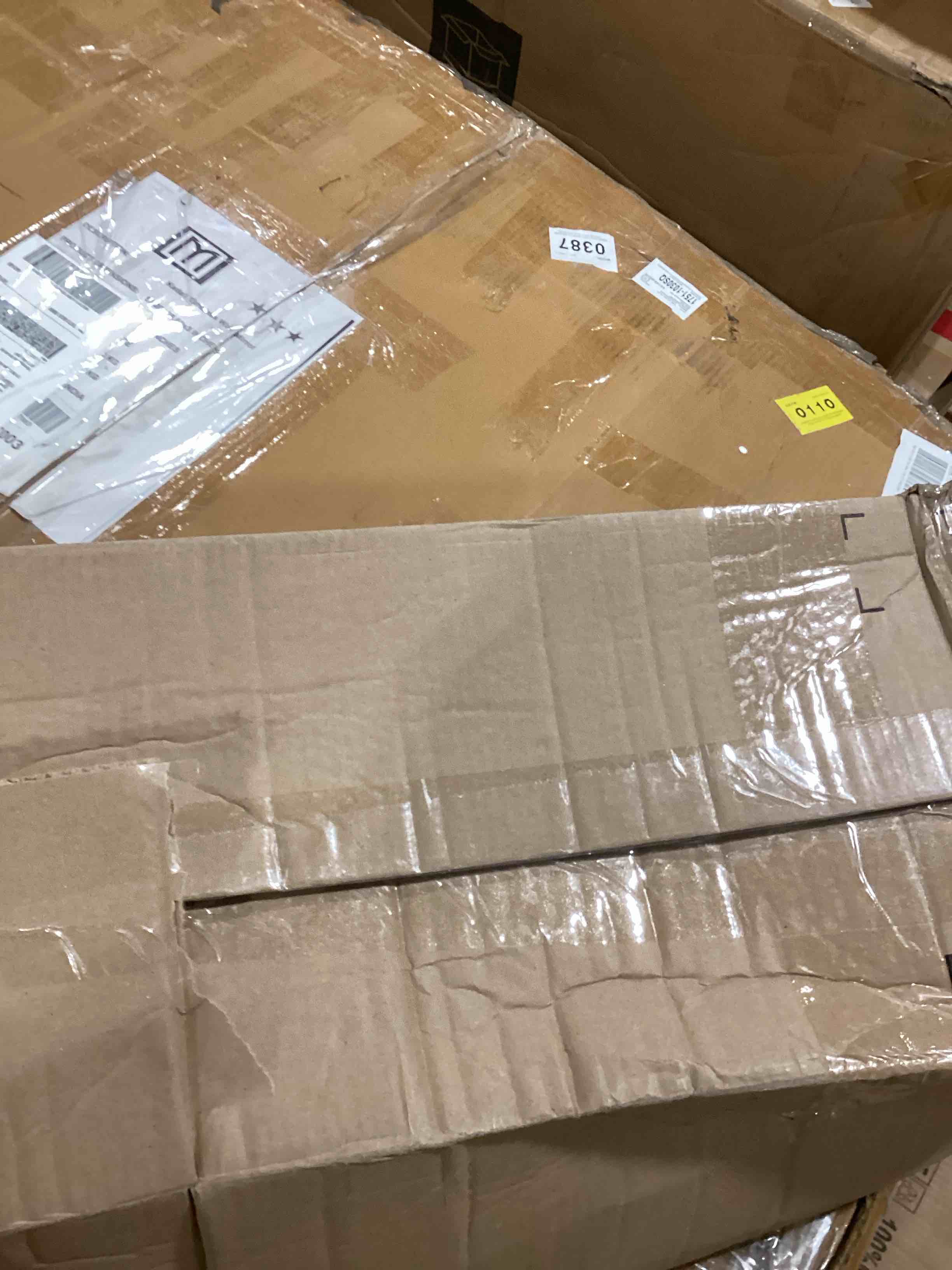 https://s3.amazonaws.com/lotting-images-prod/bidfta/BRN1854594_1751285709378.jpeg