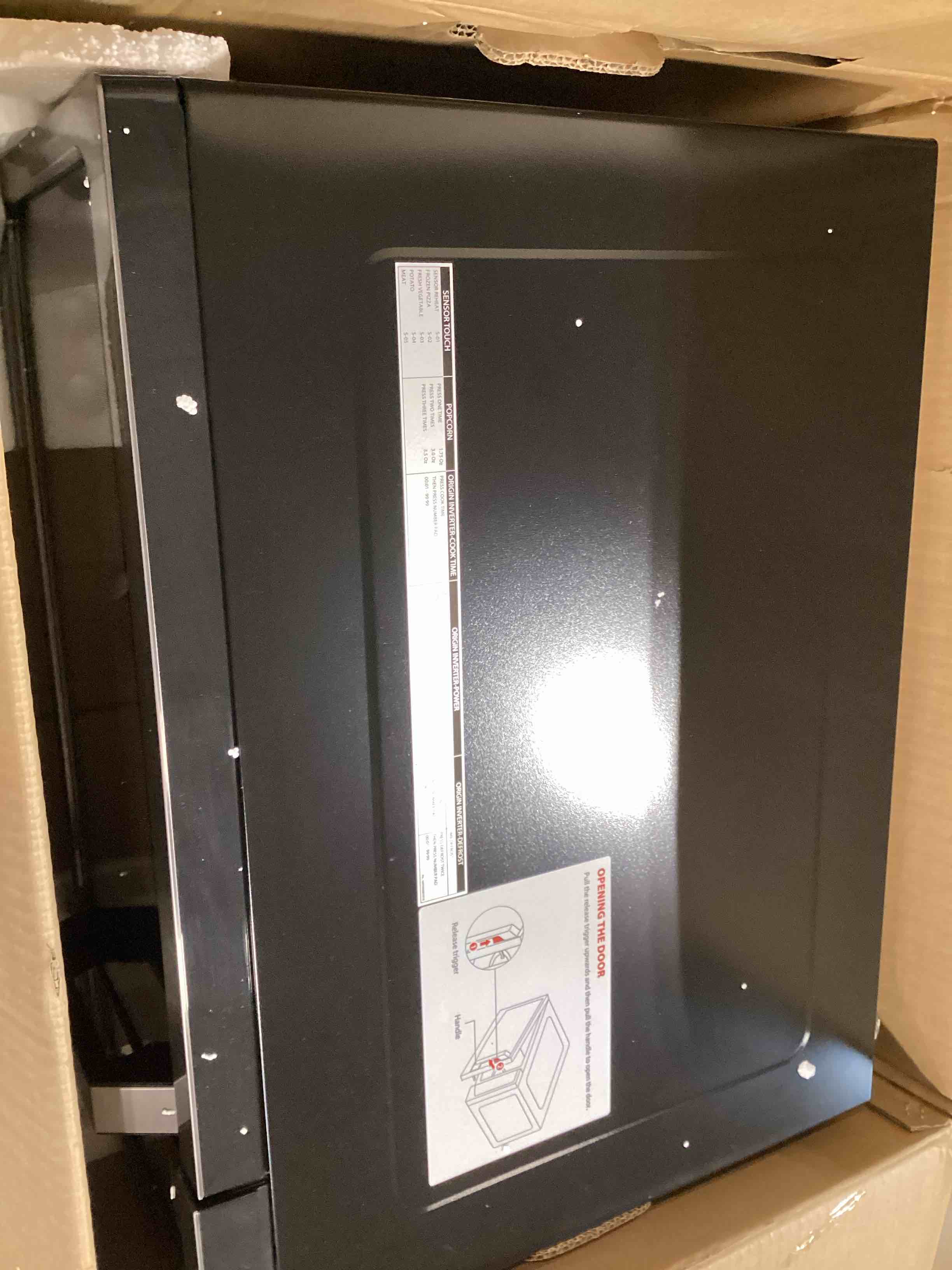 https://s3.amazonaws.com/lotting-images-prod/bidfta/BRN1855854_1744915248031.jpeg