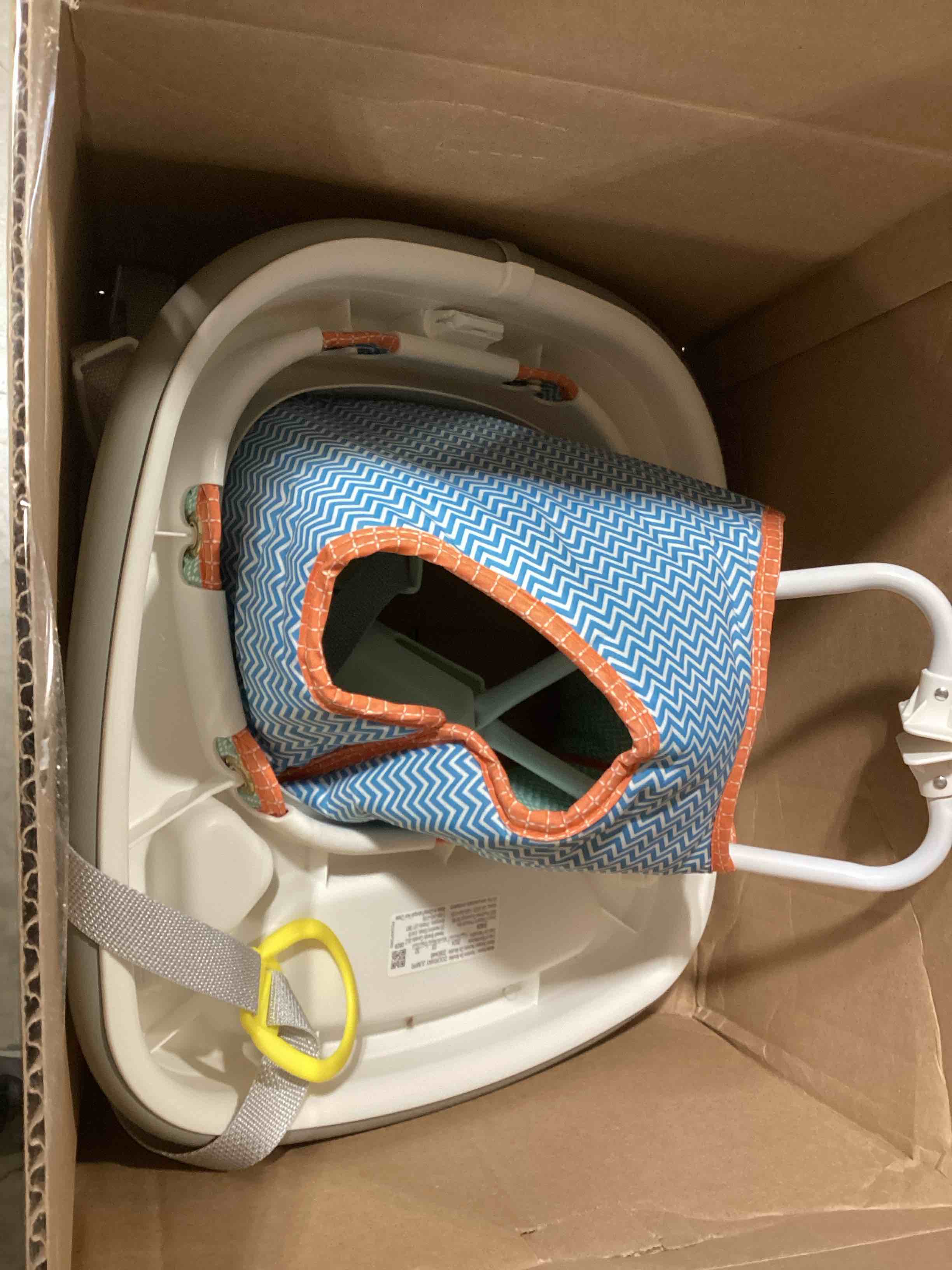https://s3.amazonaws.com/lotting-images-prod/bidfta/BRN1856140_1745499263801.jpeg