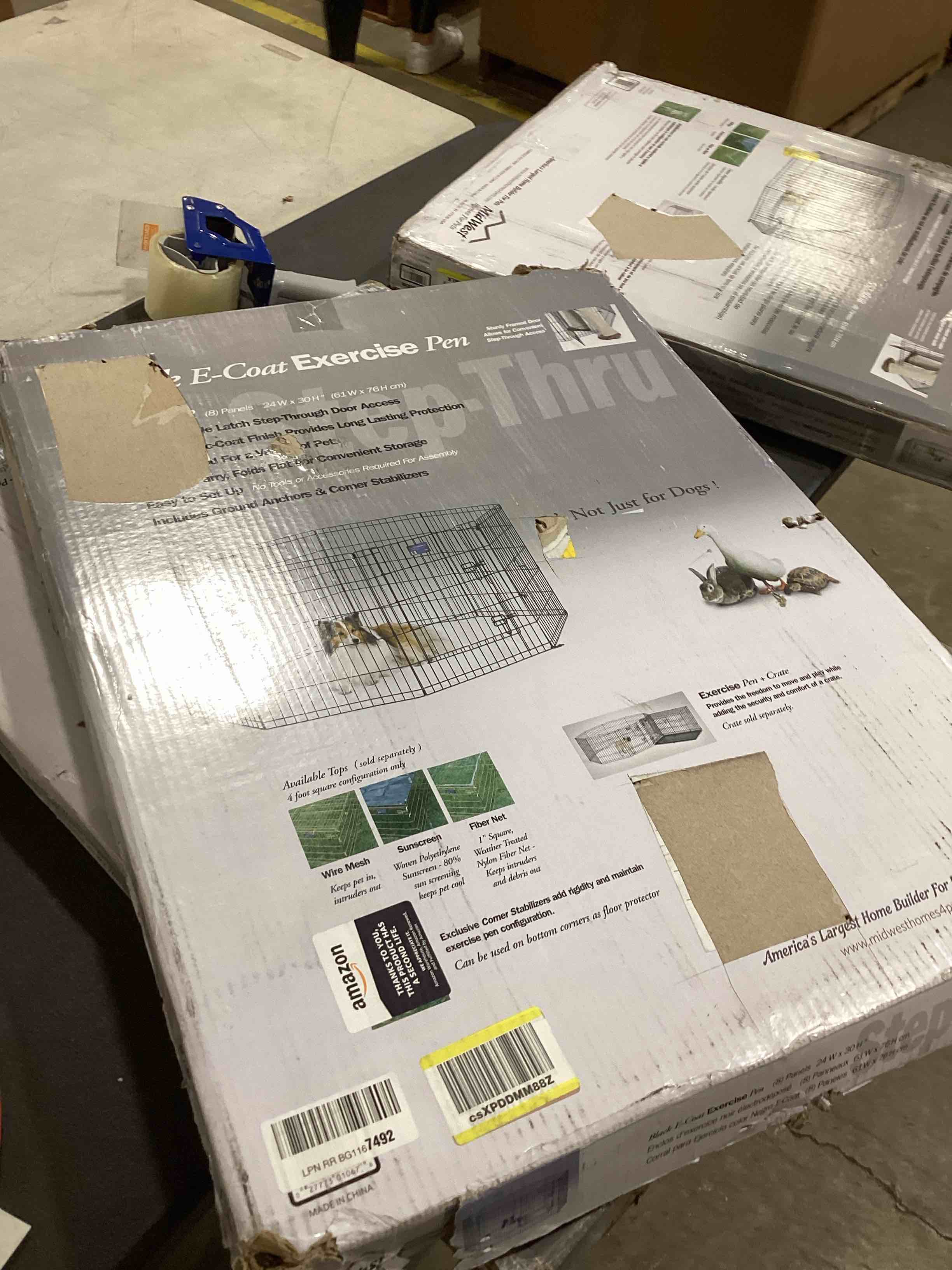 https://s3.amazonaws.com/lotting-images-prod/bidfta/BRN1856739_1746792651517.jpeg