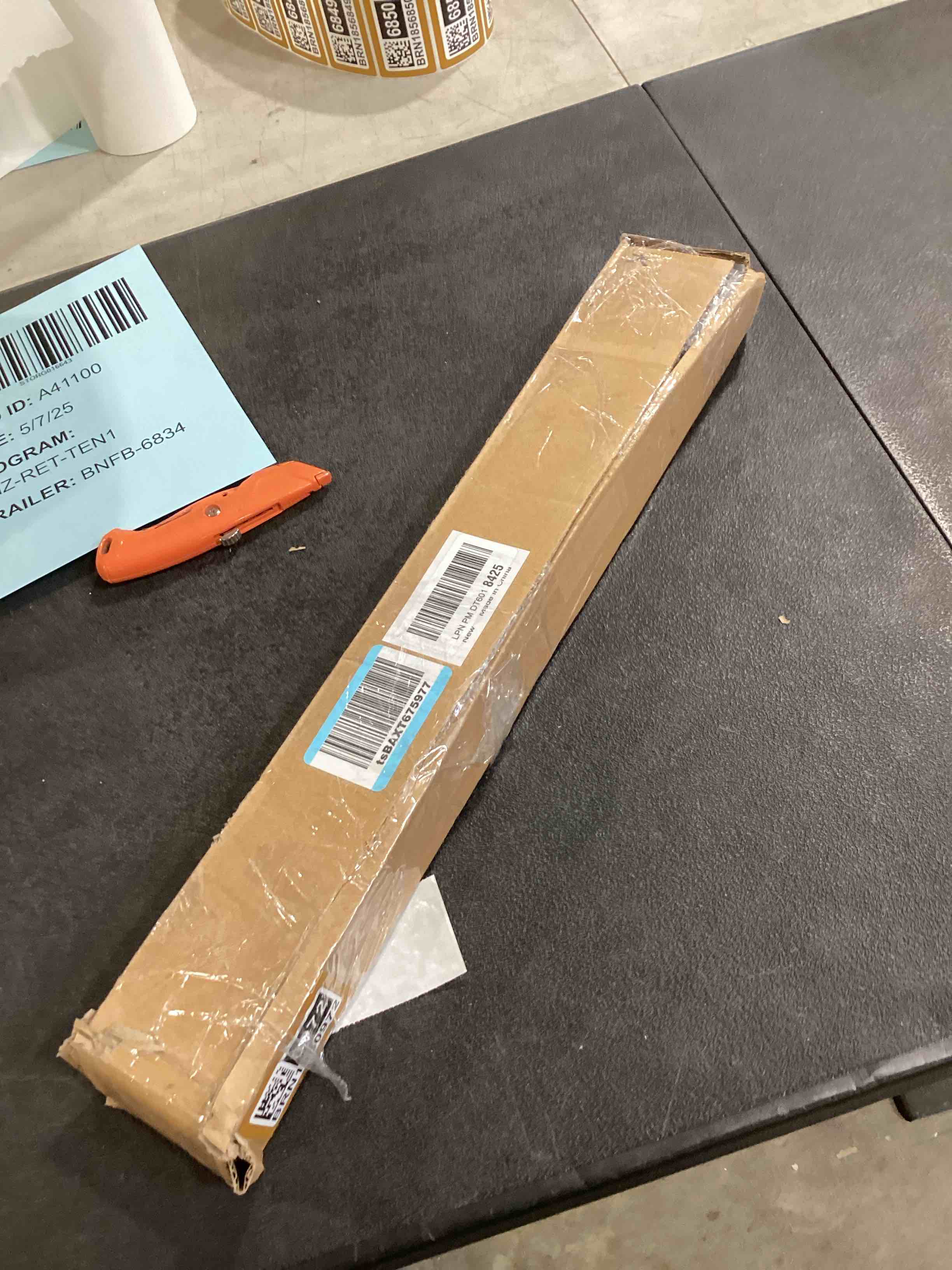 https://s3.amazonaws.com/lotting-images-prod/bidfta/BRN1856838_1746803336243.jpeg