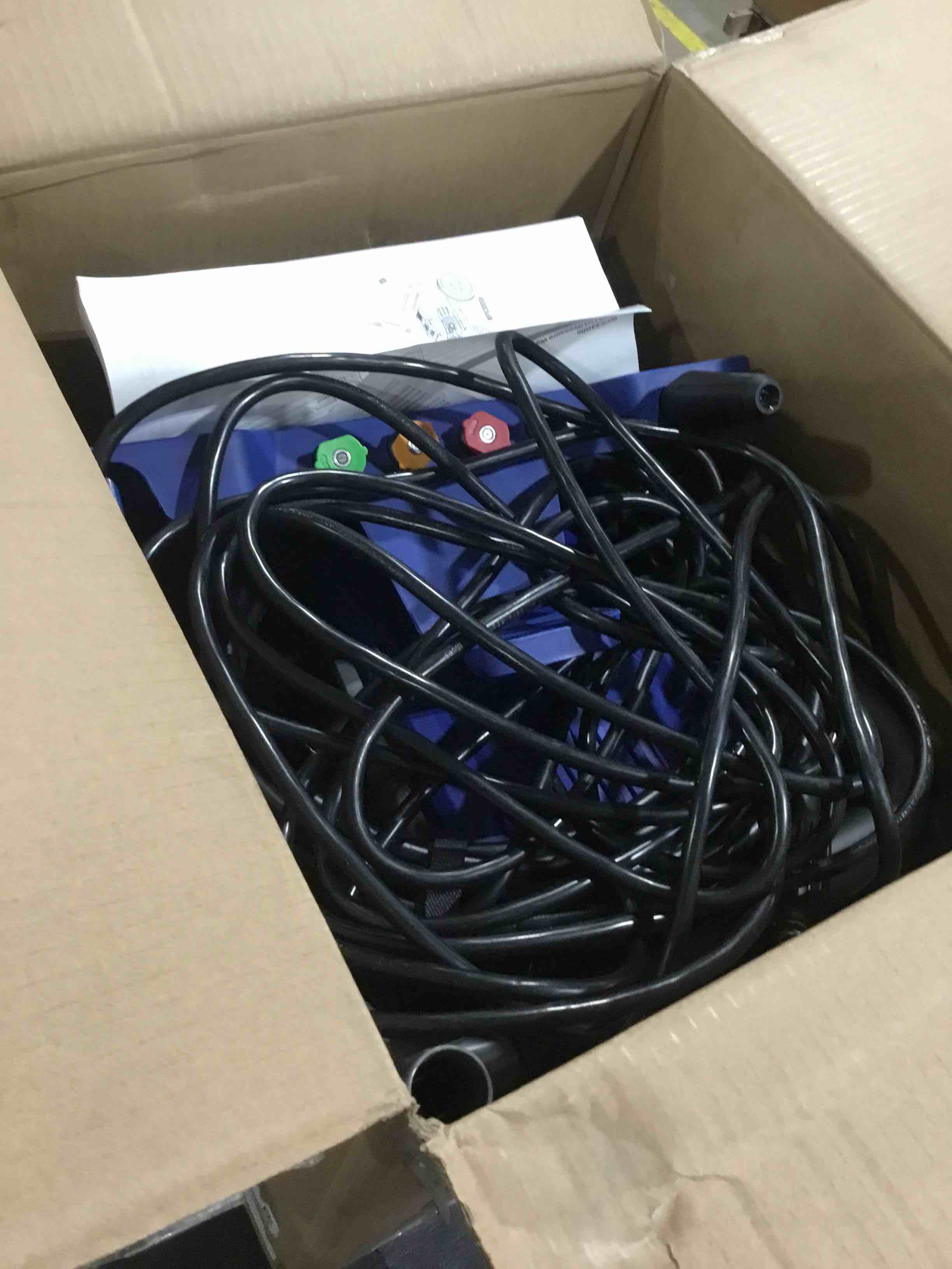 https://s3.amazonaws.com/lotting-images-prod/bidfta/BRN1857041_1747138989200.jpeg