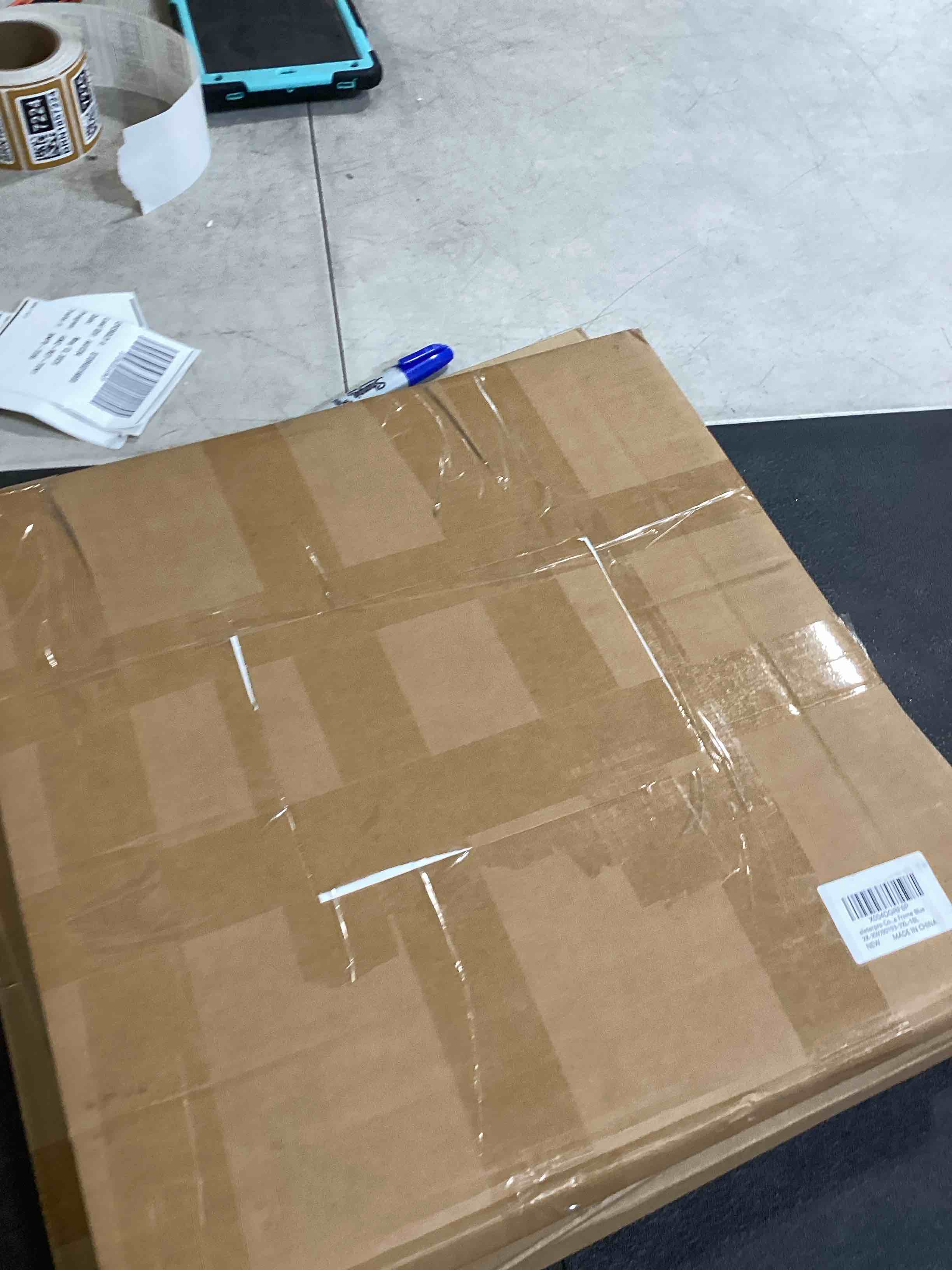 https://s3.amazonaws.com/lotting-images-prod/bidfta/BRN1857209_1747244303044.jpeg