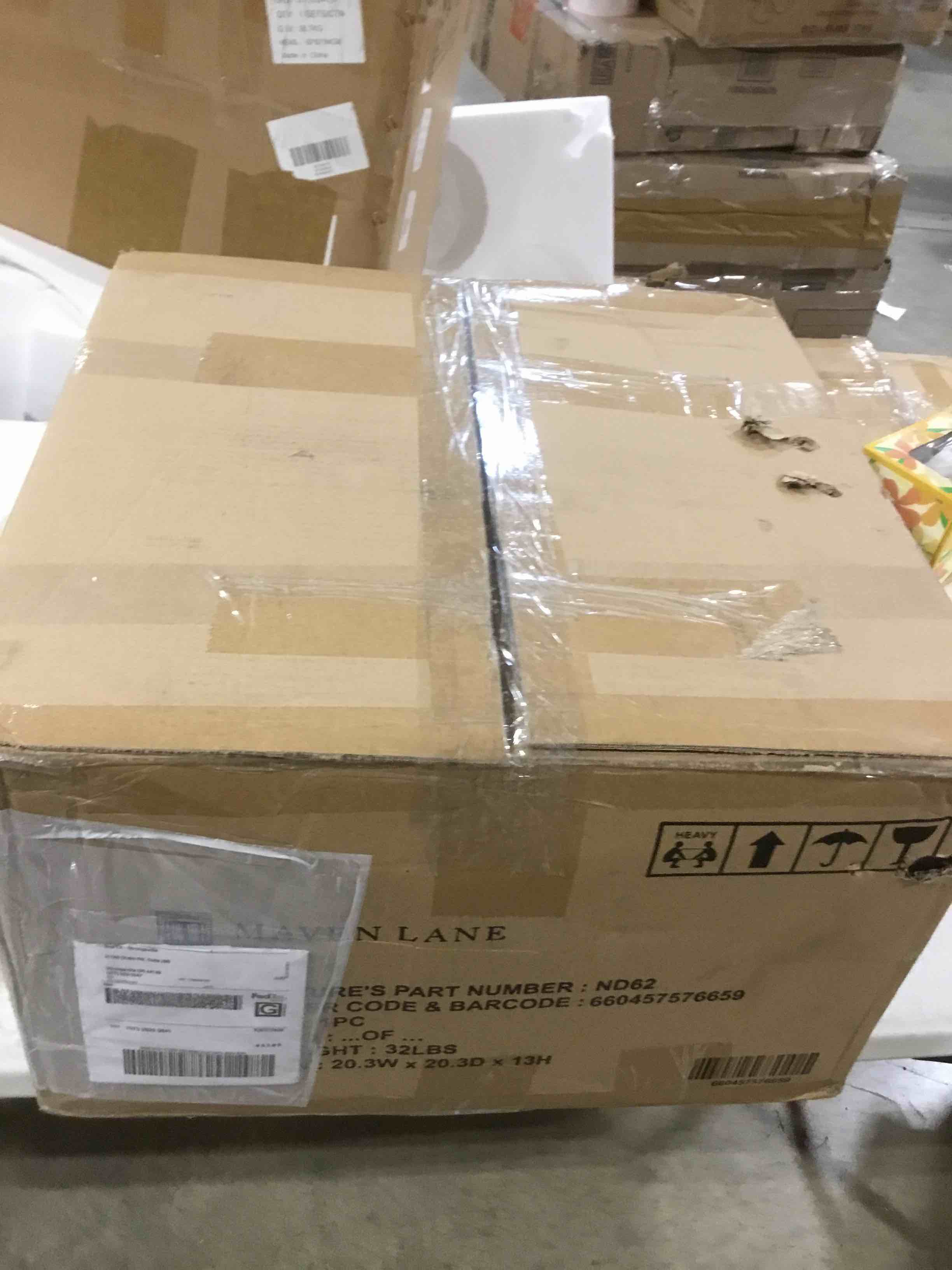 https://s3.amazonaws.com/lotting-images-prod/bidfta/BRN1857615_1748613521879.jpeg