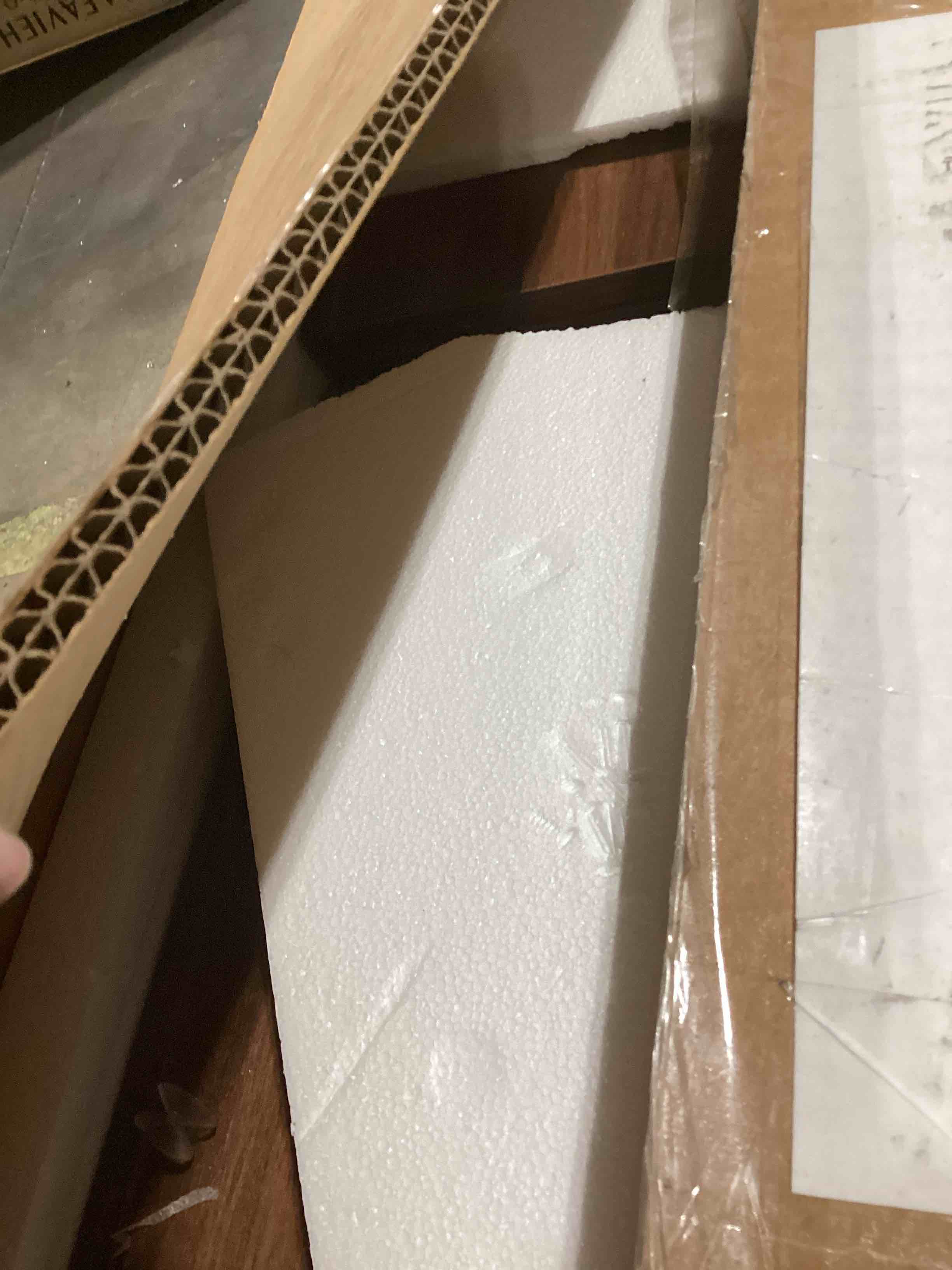 https://s3.amazonaws.com/lotting-images-prod/bidfta/BRN1857964_1750689717653.jpeg