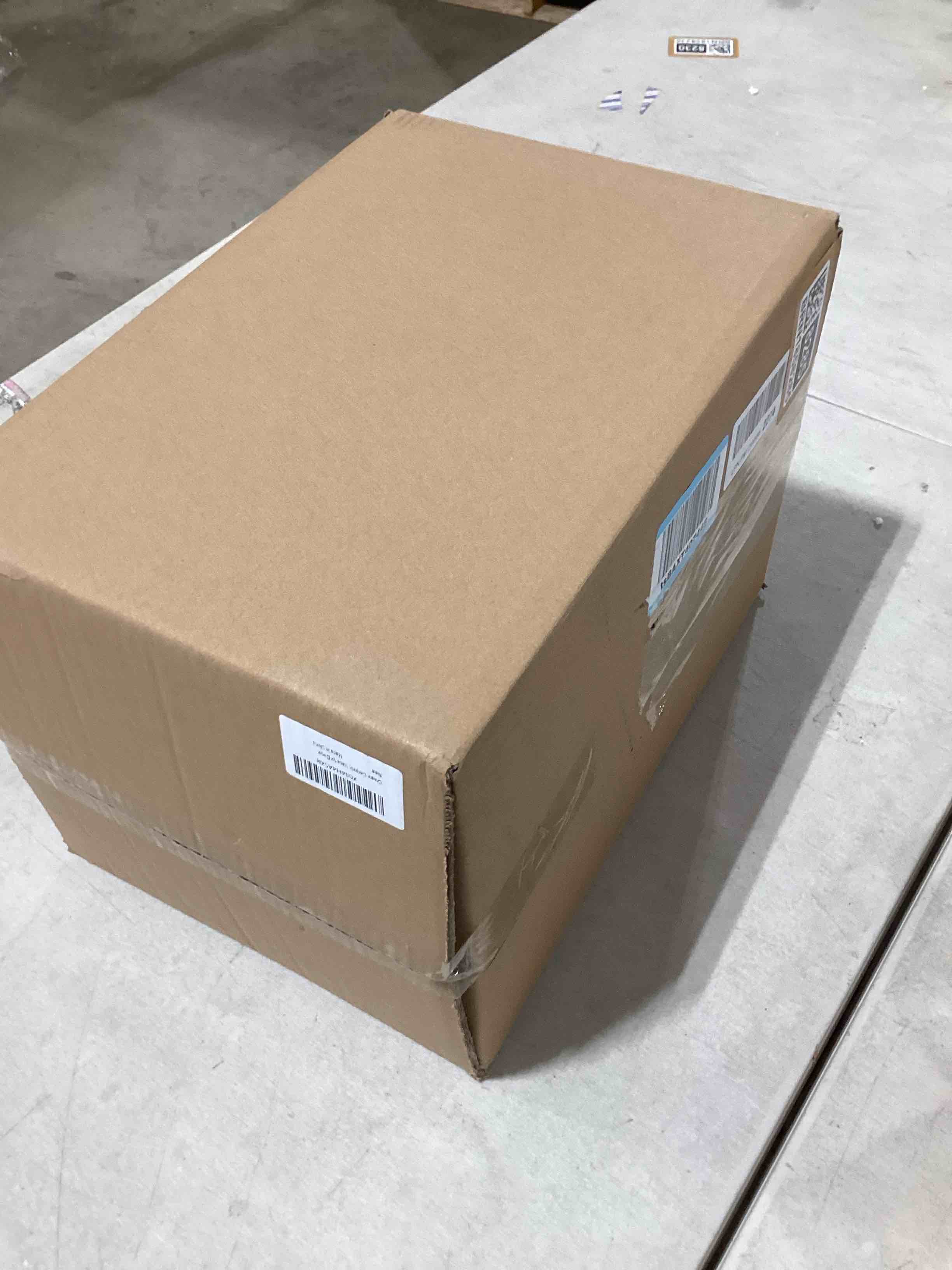 https://s3.amazonaws.com/lotting-images-prod/bidfta/BRN1858285_1743616624098.jpeg