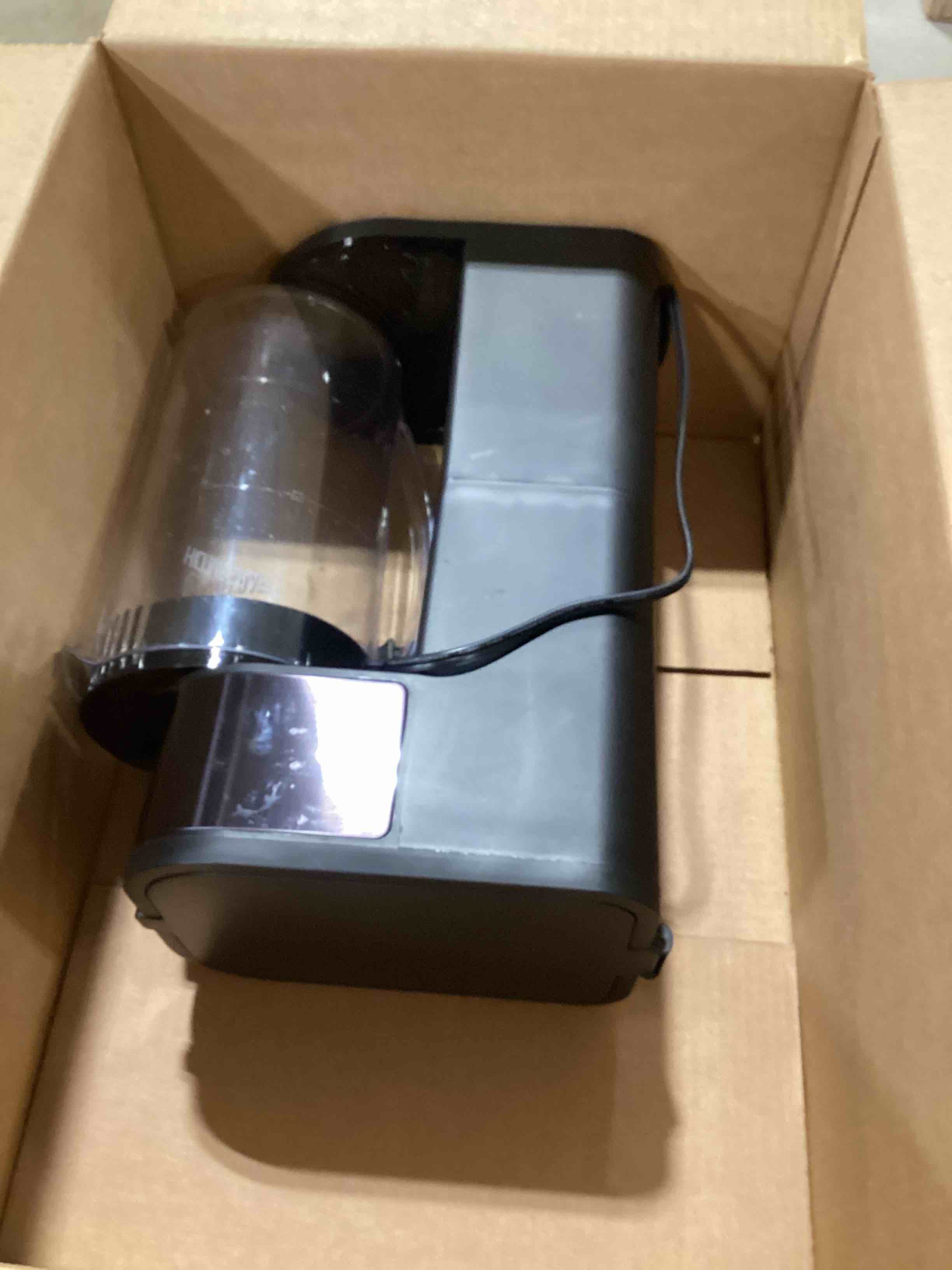 https://s3.amazonaws.com/lotting-images-prod/bidfta/BRN1858383_1743774776675.jpeg