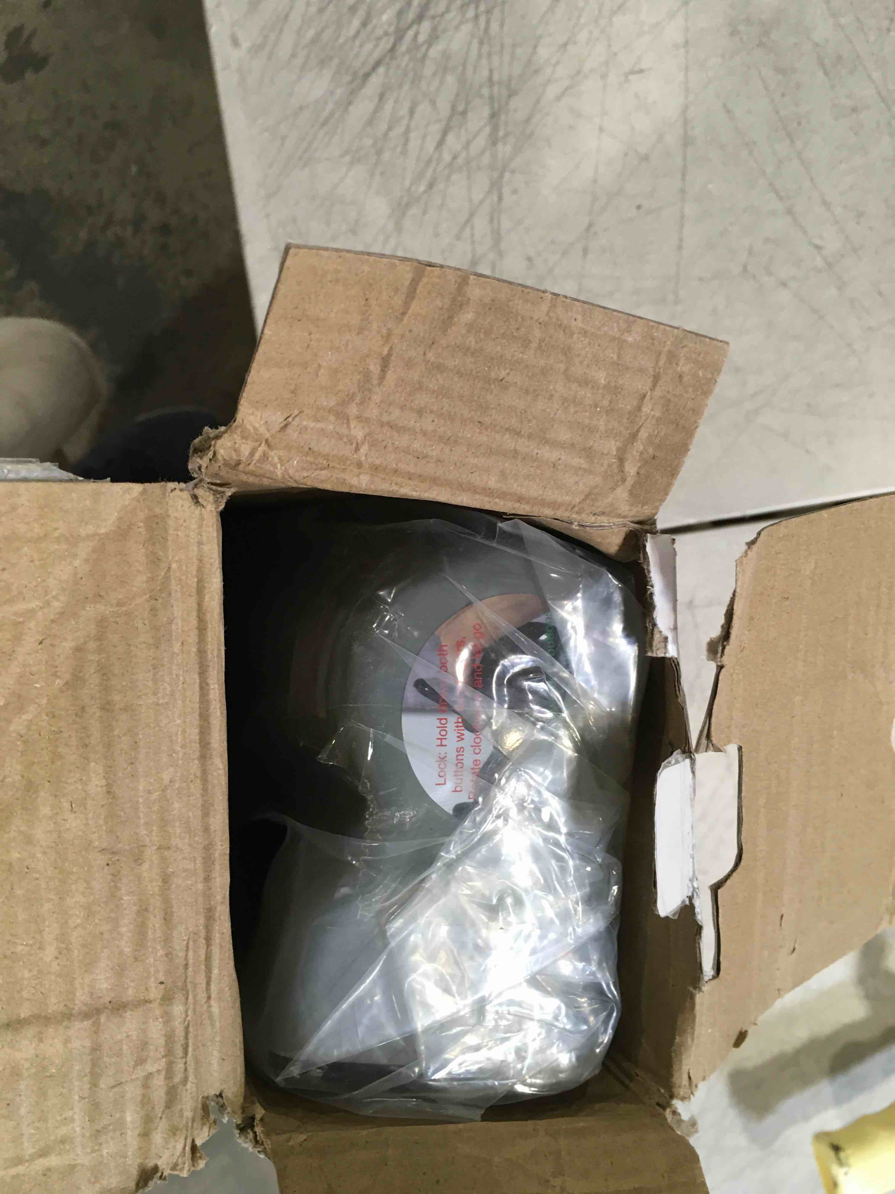 https://s3.amazonaws.com/lotting-images-prod/bidfta/BRN1861300_1750692687631.jpeg