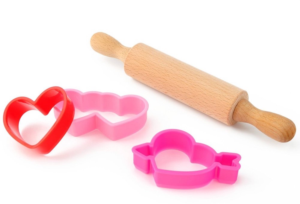 Kids' Baking Sets lot of 16 