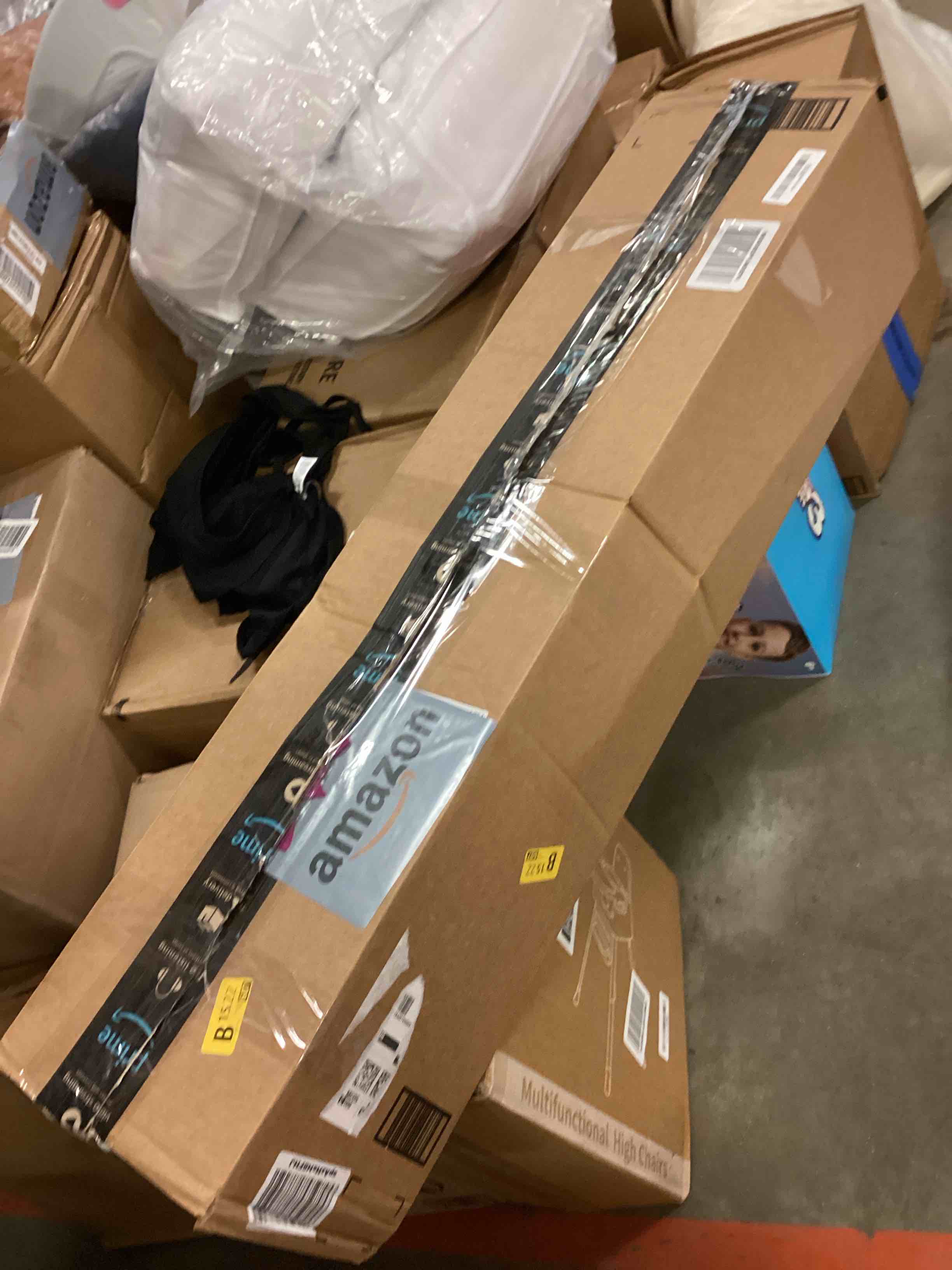 https://s3.amazonaws.com/lotting-images-prod/bidfta/BRN1868650_1753363740011.jpeg