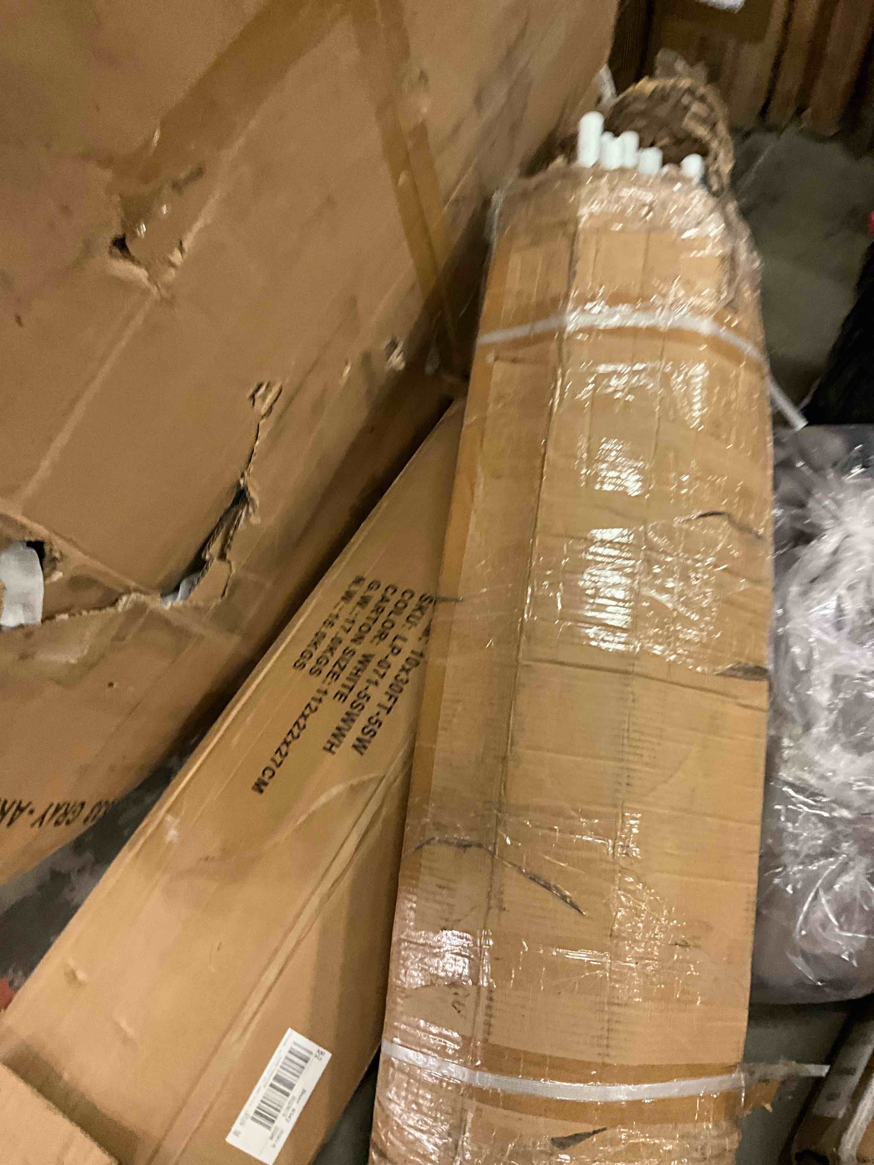 https://s3.amazonaws.com/lotting-images-prod/bidfta/BRN1869437_1754925886254.jpeg