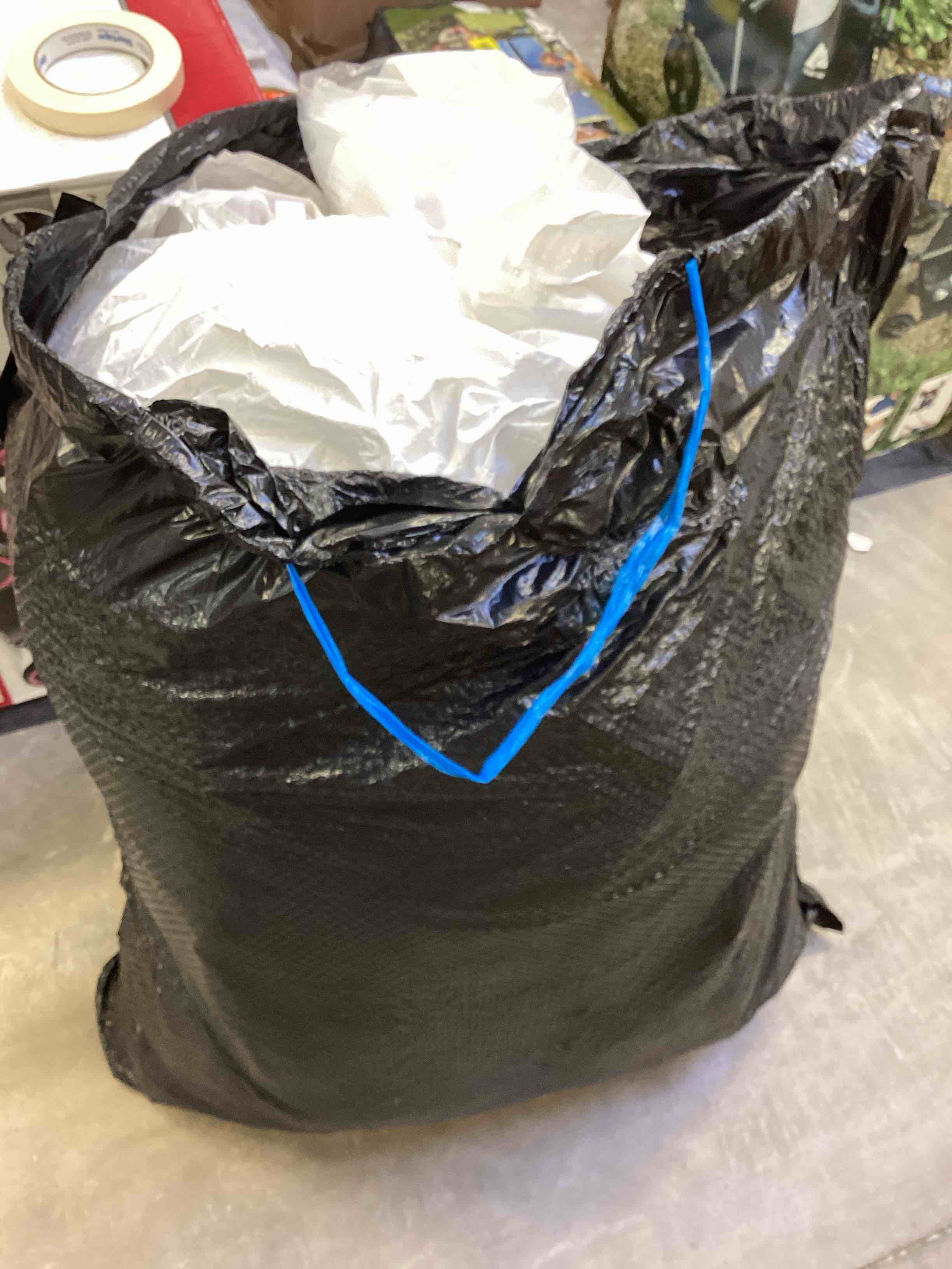https://s3.amazonaws.com/lotting-images-prod/bidfta/BRN1869737_1760710097939.jpeg