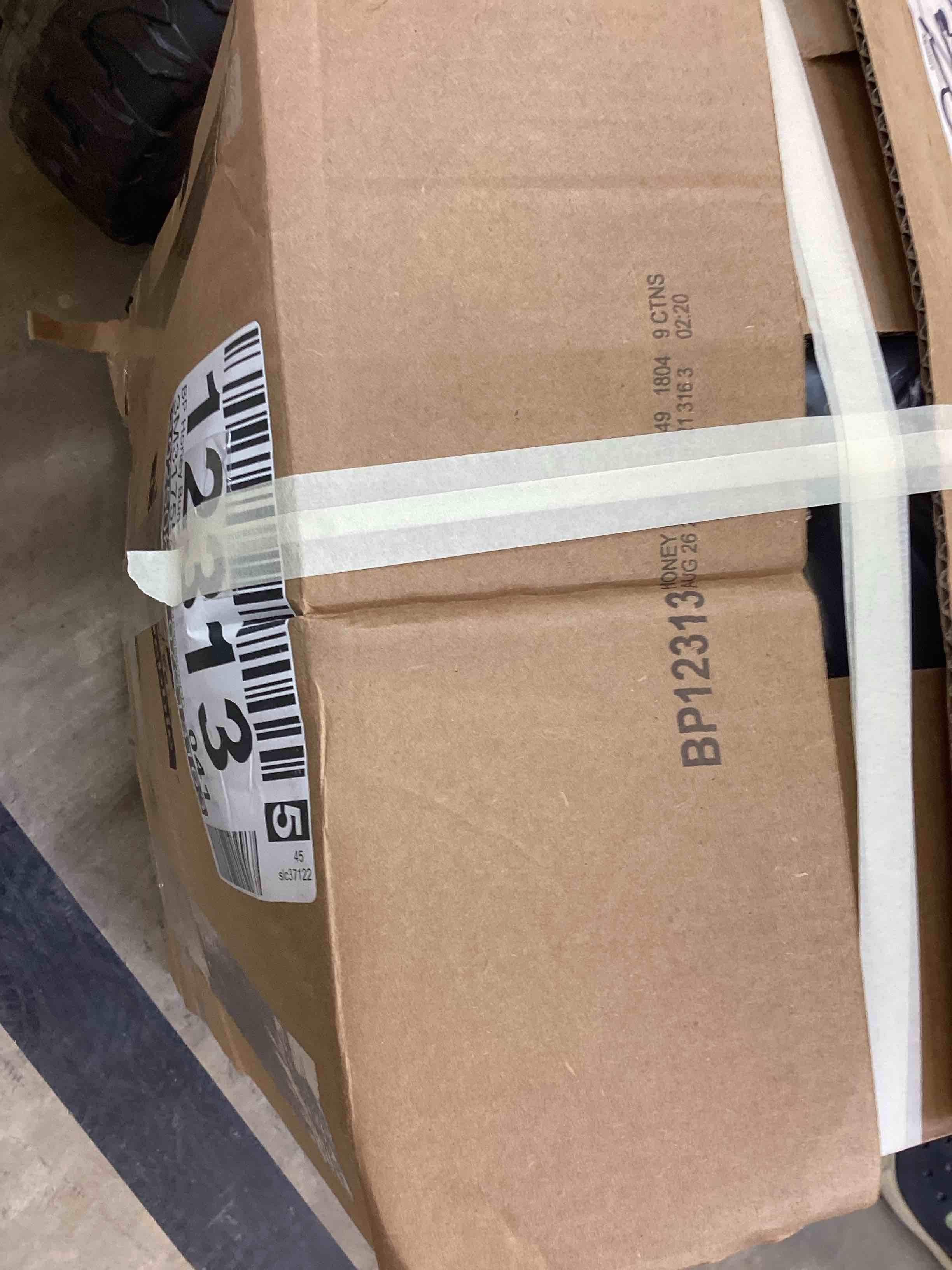 https://s3.amazonaws.com/lotting-images-prod/bidfta/BRN1869741_1760712354313.jpeg