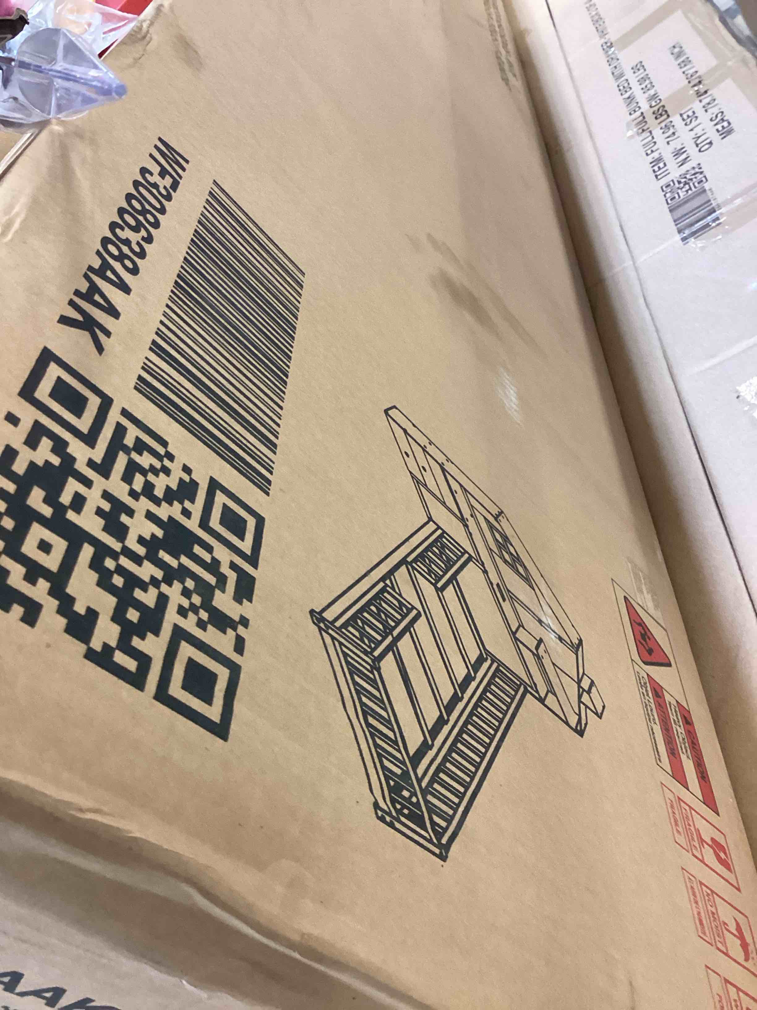 https://s3.amazonaws.com/lotting-images-prod/bidfta/BRN1869788_1760971851350.jpeg